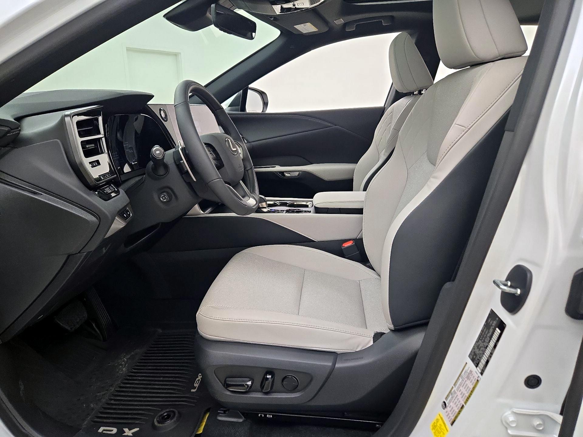 Thumbnail: 2025 Lexus RX - 11