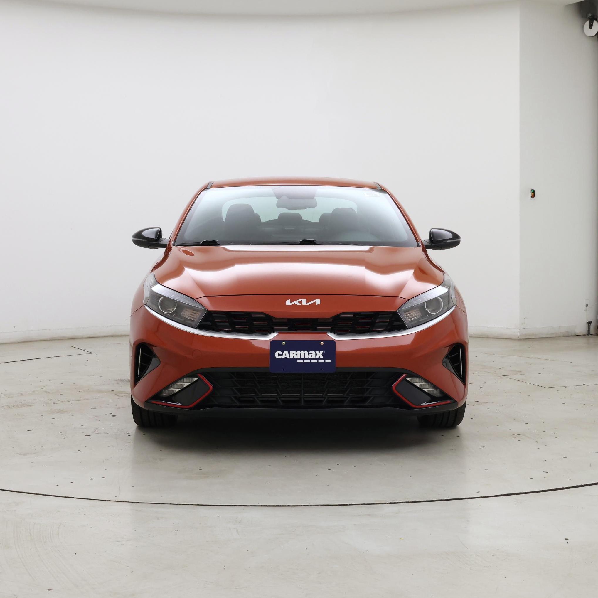 Thumbnail: 2023 Kia Forte - 5
