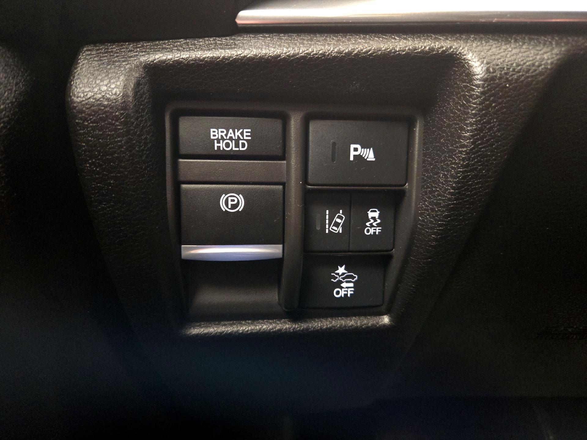 Thumbnail: 2020 Acura MDX - 13