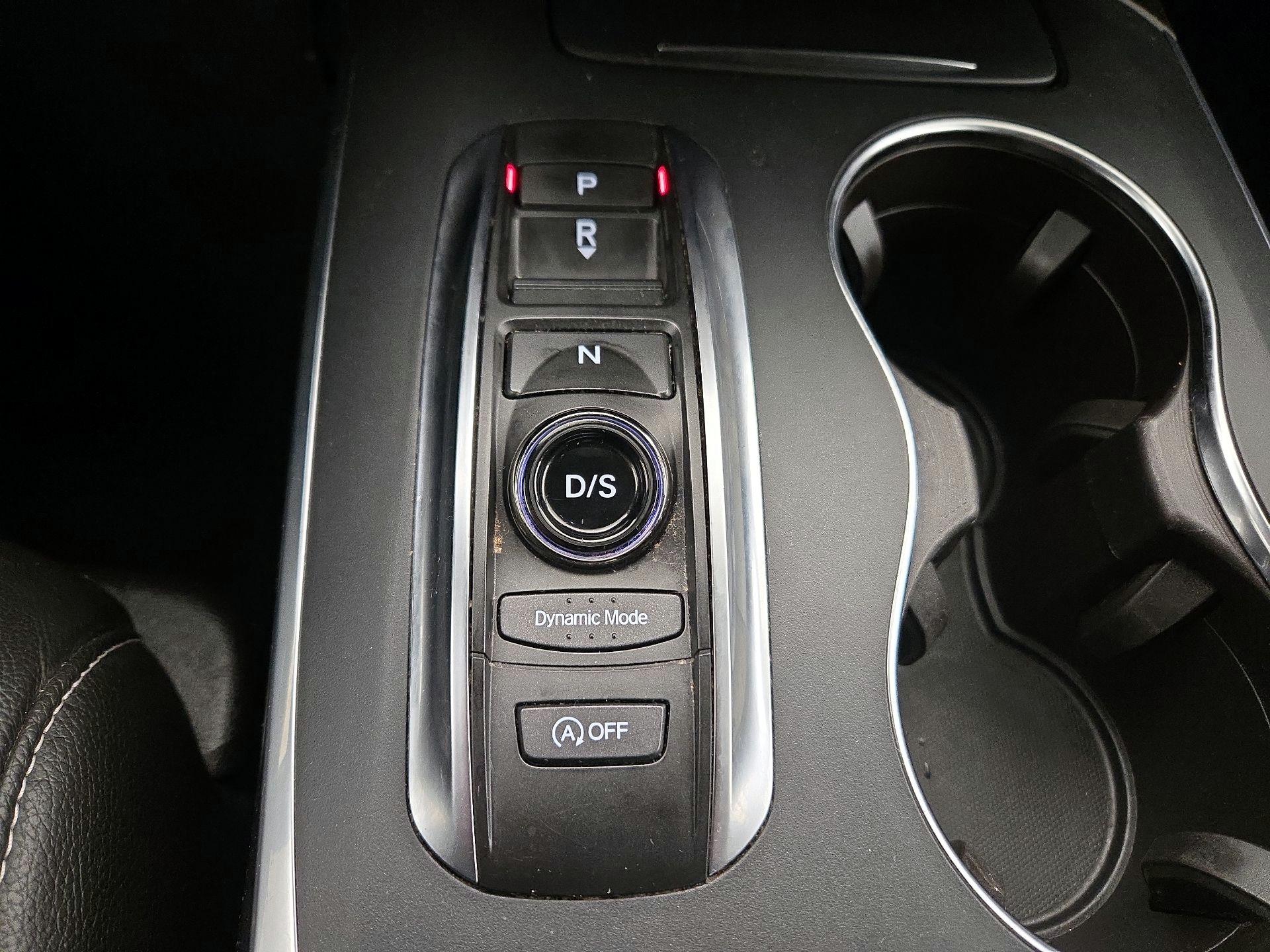 Thumbnail: 2020 Acura MDX - 18