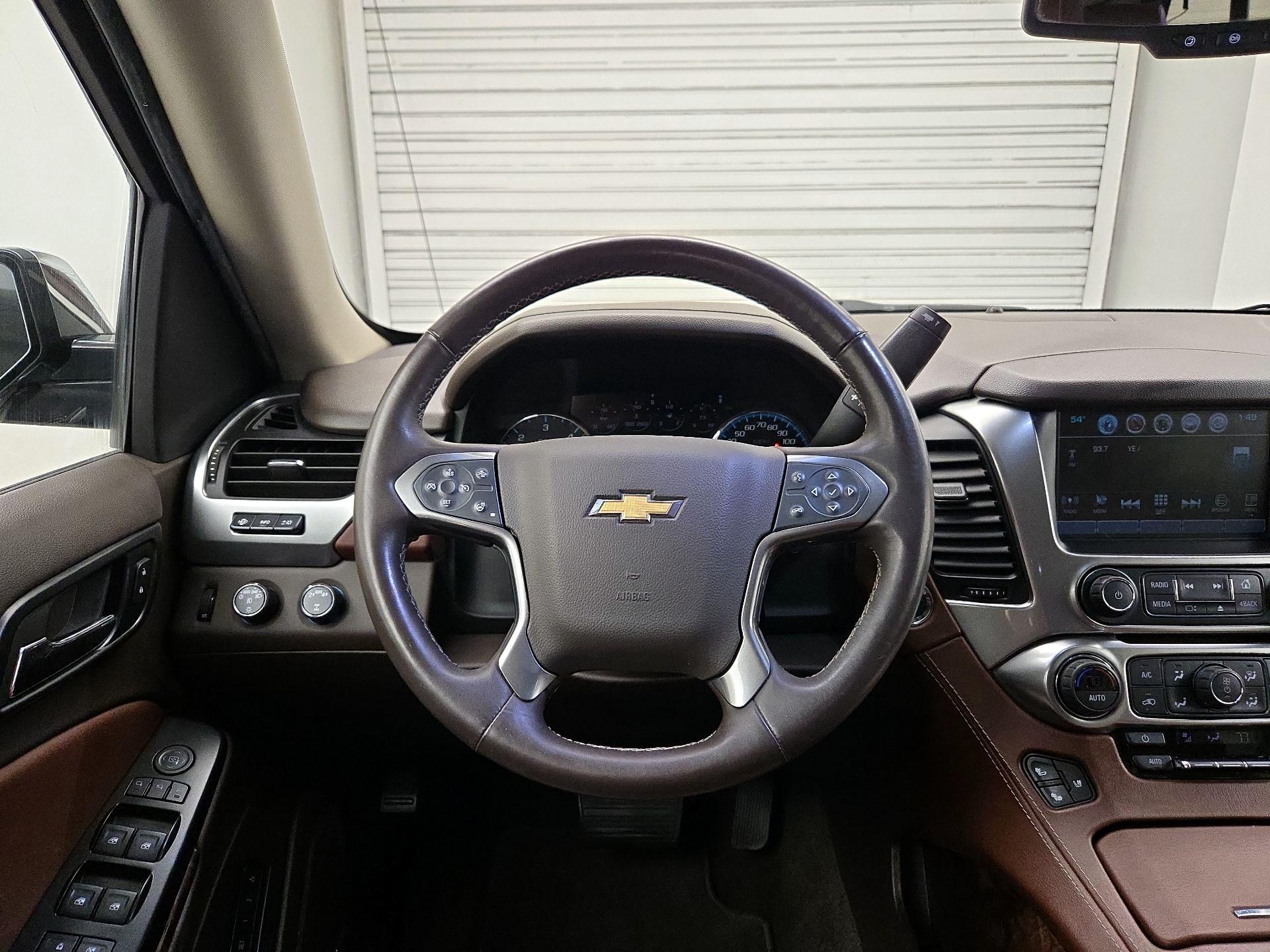 Thumbnail: 2017 Chevrolet Tahoe - 10