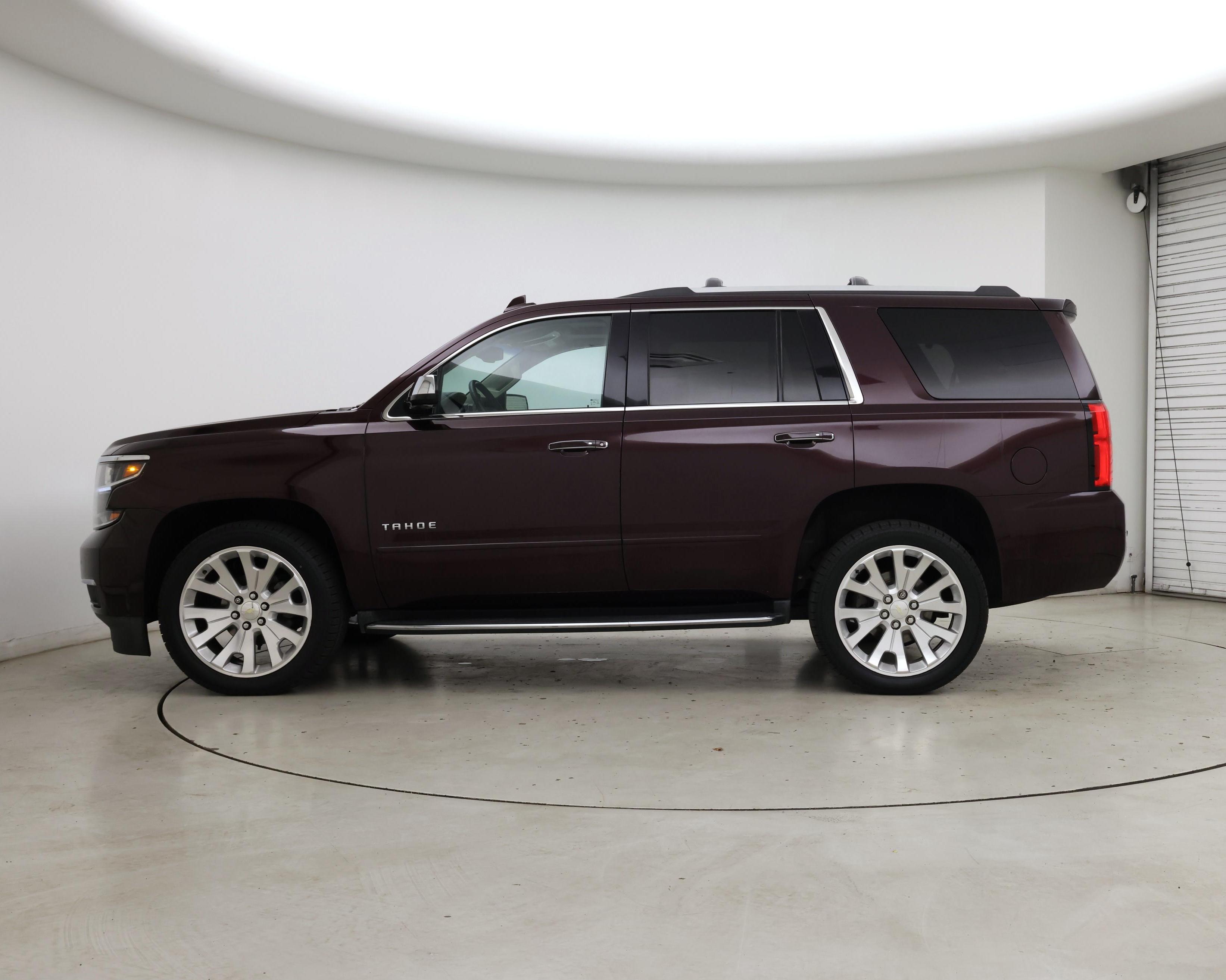 Thumbnail: 2017 Chevrolet Tahoe - 3