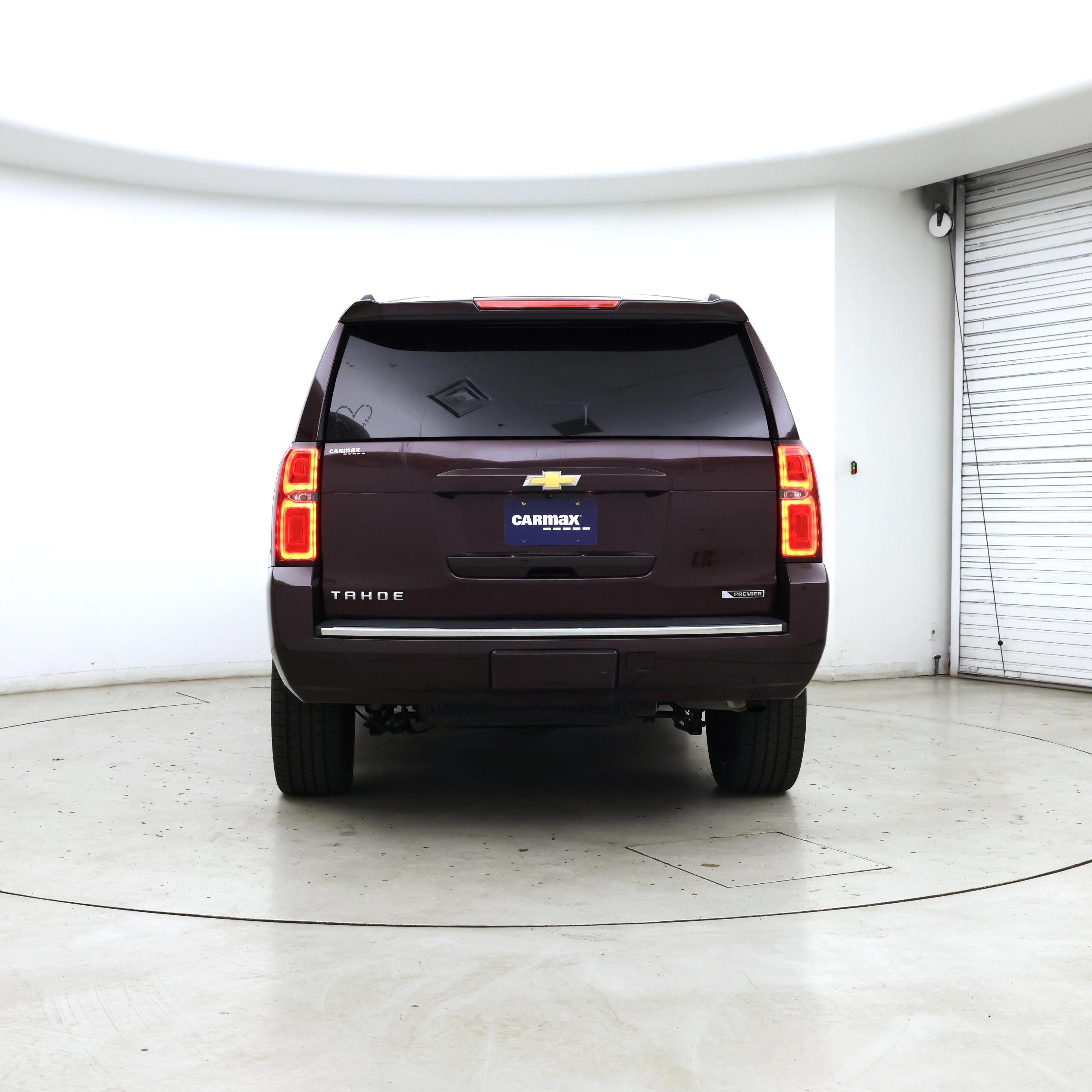 Thumbnail: 2017 Chevrolet Tahoe - 6