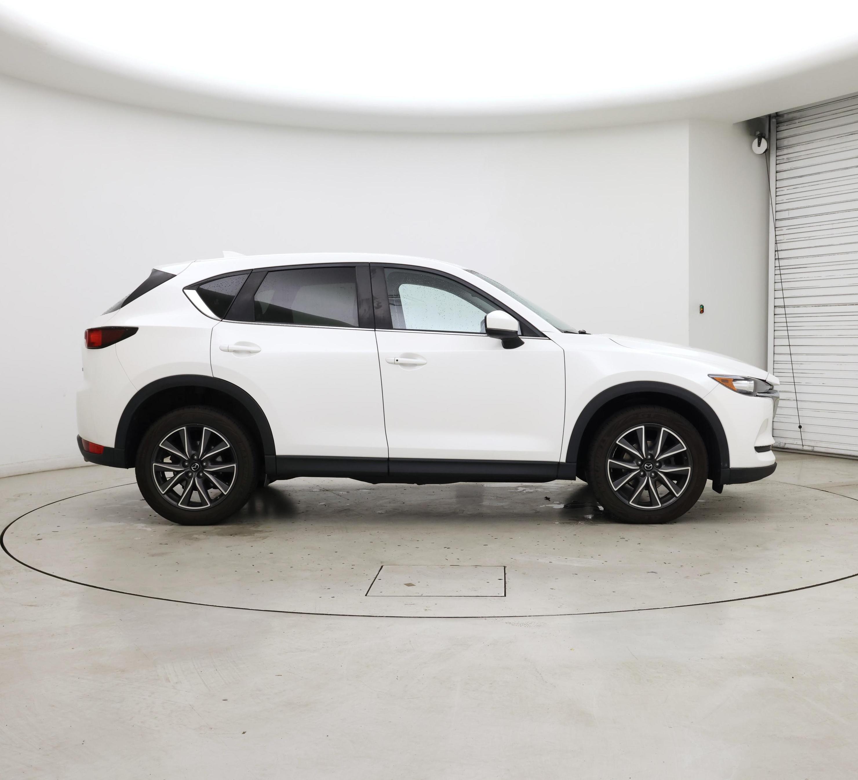 Thumbnail: 2018 Mazda CX-5 - 7
