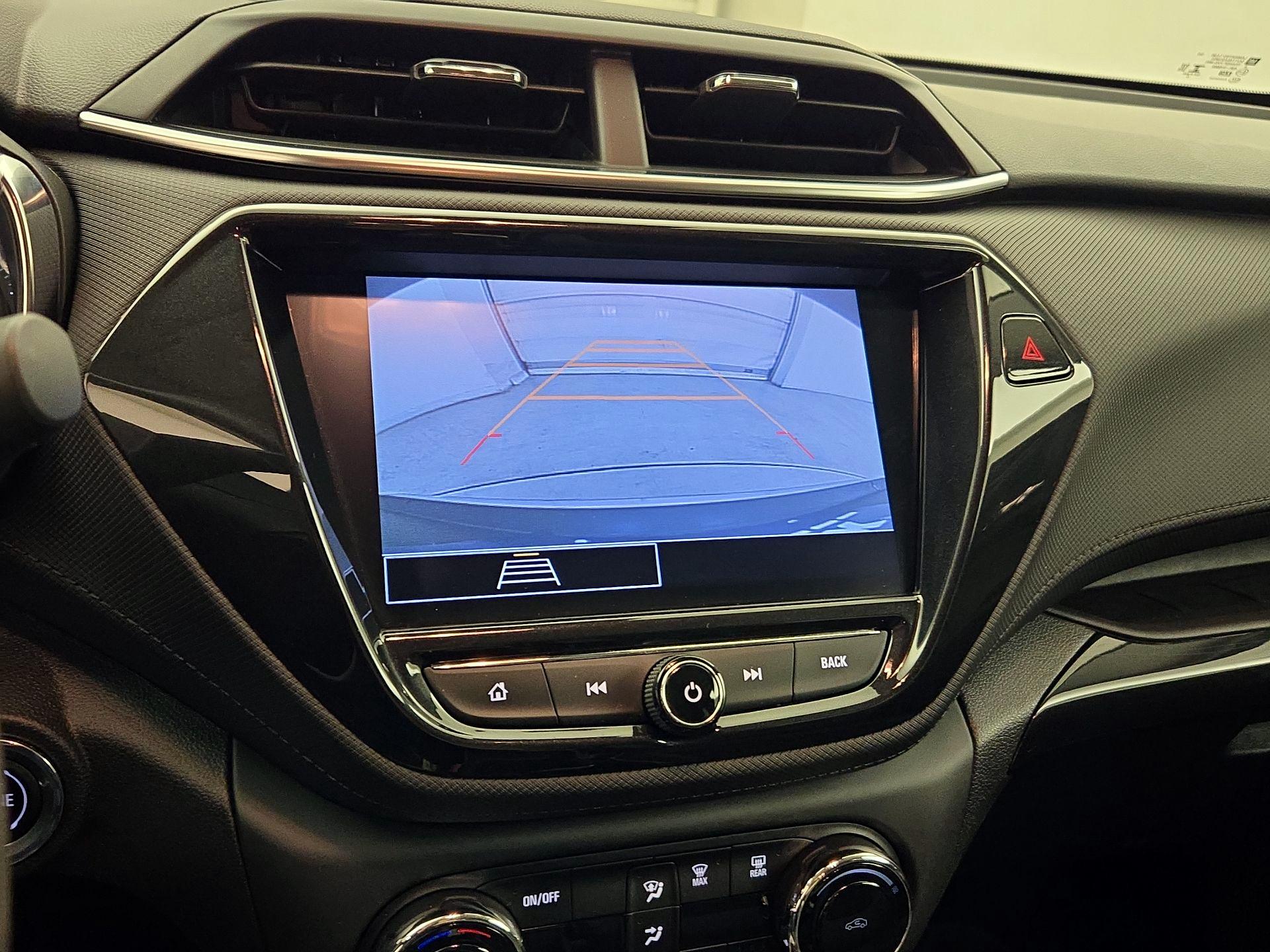 Thumbnail: 2023 Chevrolet TrailBlazer - 14