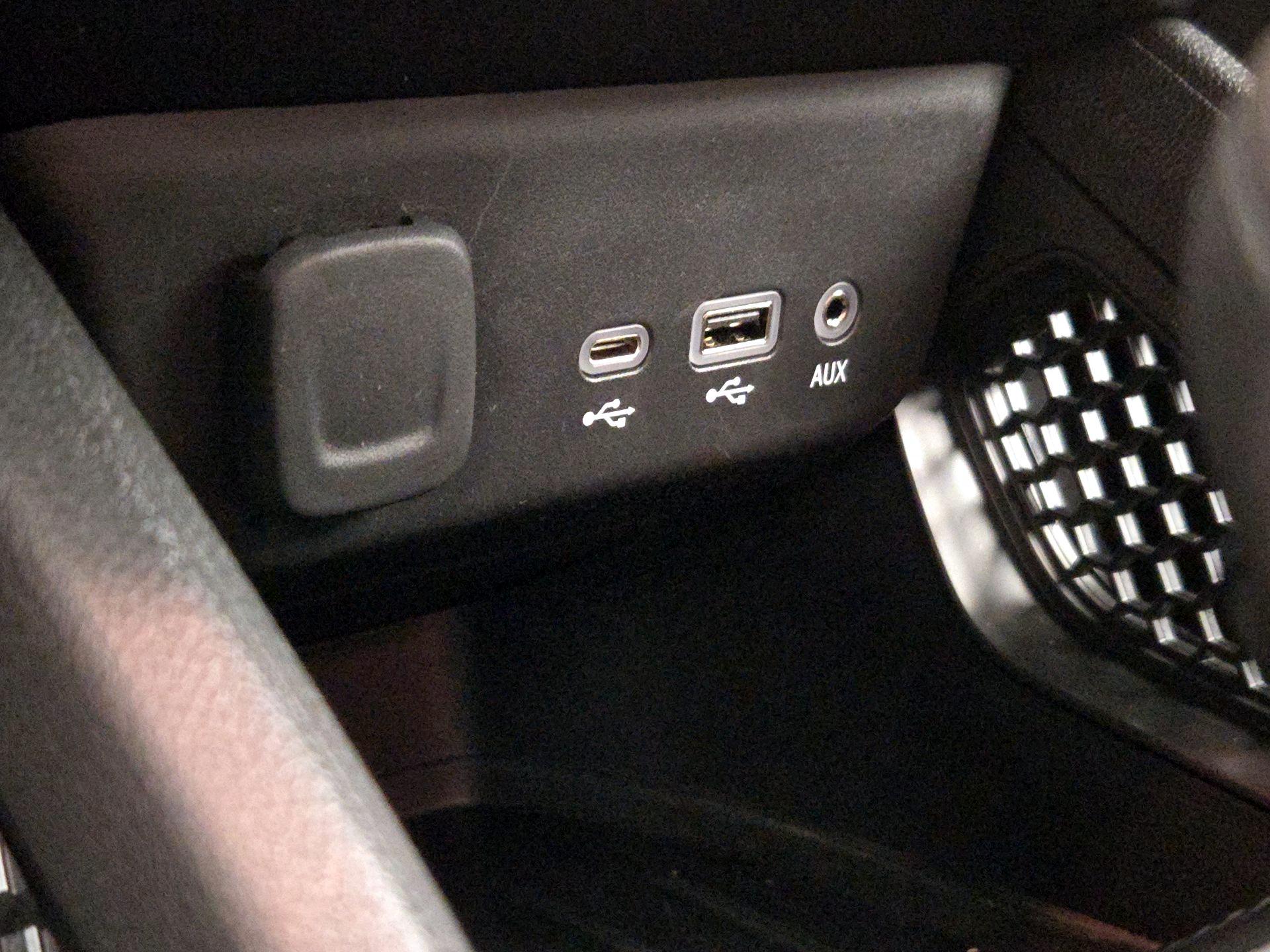 Thumbnail: 2023 Chevrolet TrailBlazer - 18