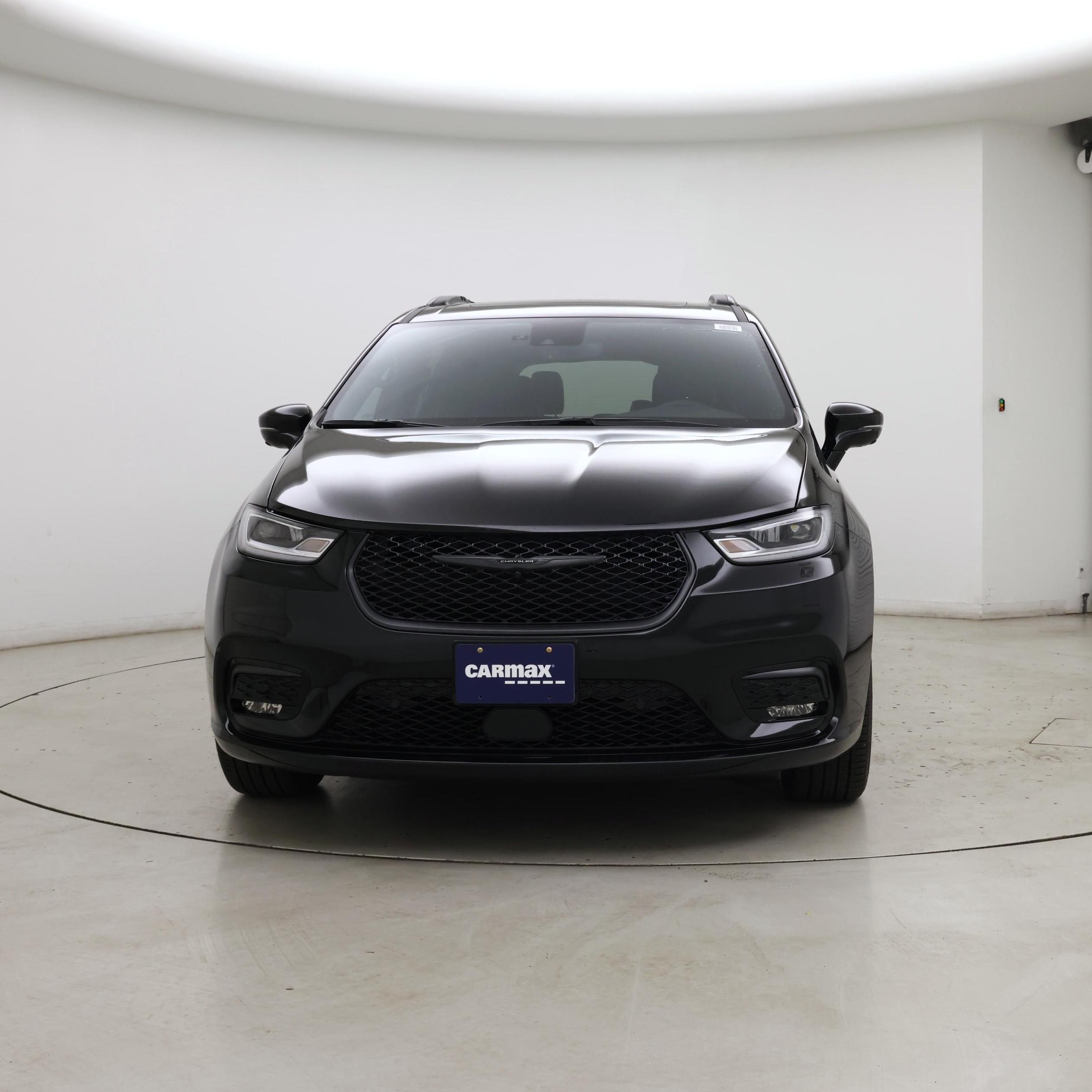 Thumbnail: 2025 Chrysler Pacifica - 5