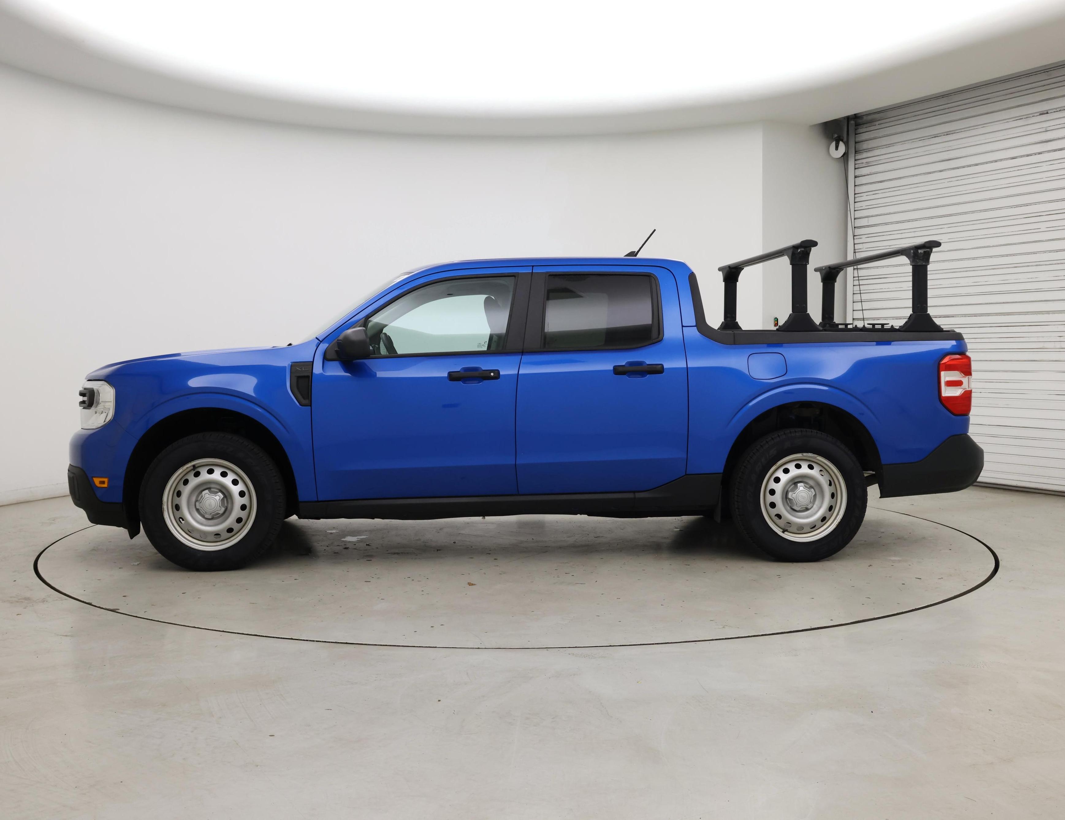 Thumbnail: 2022 Ford Maverick - 3