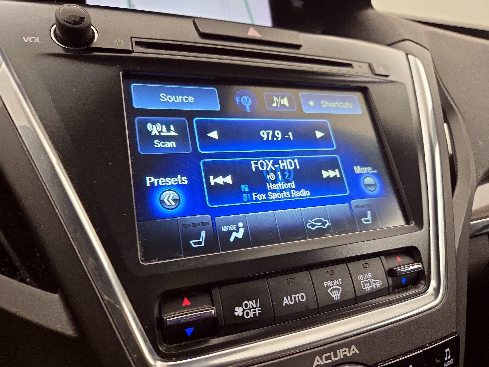 Thumbnail: 2017 Acura MDX - 16