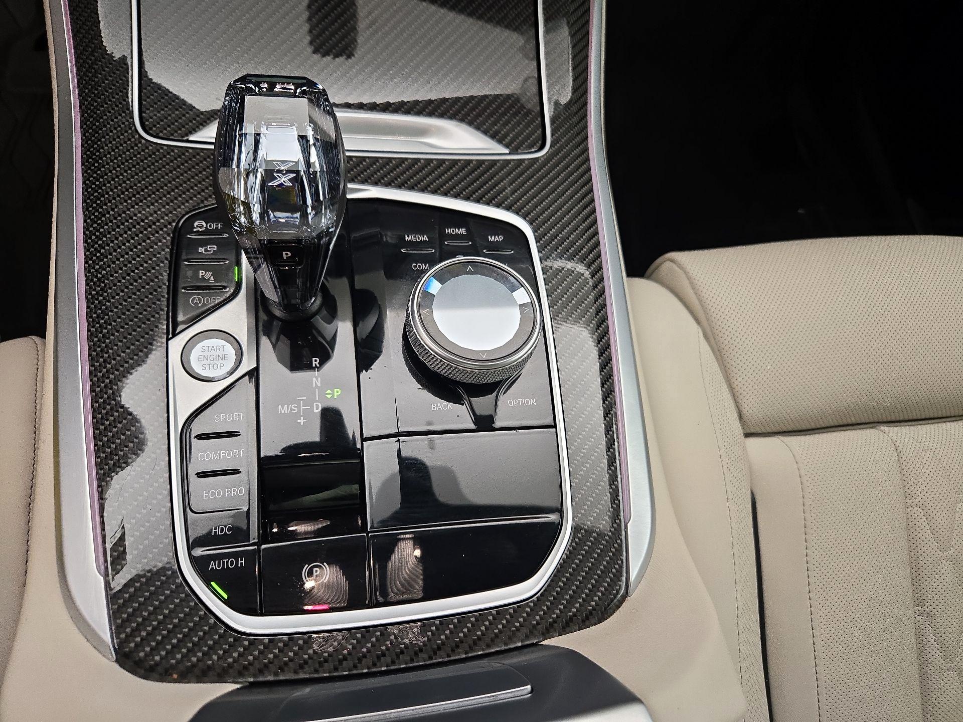 Thumbnail: 2022 BMW X5 - 18