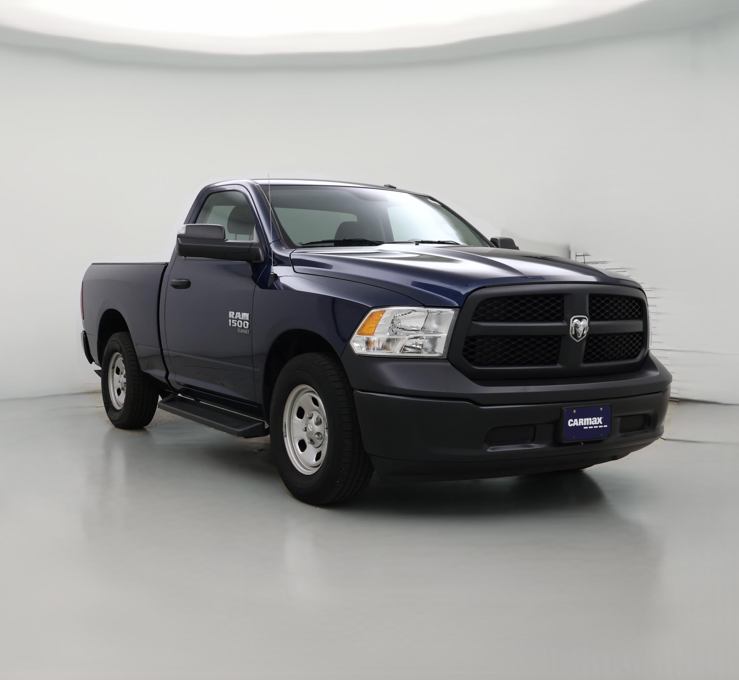 Thumbnail: 2022 RAM 1500 Classic - 1