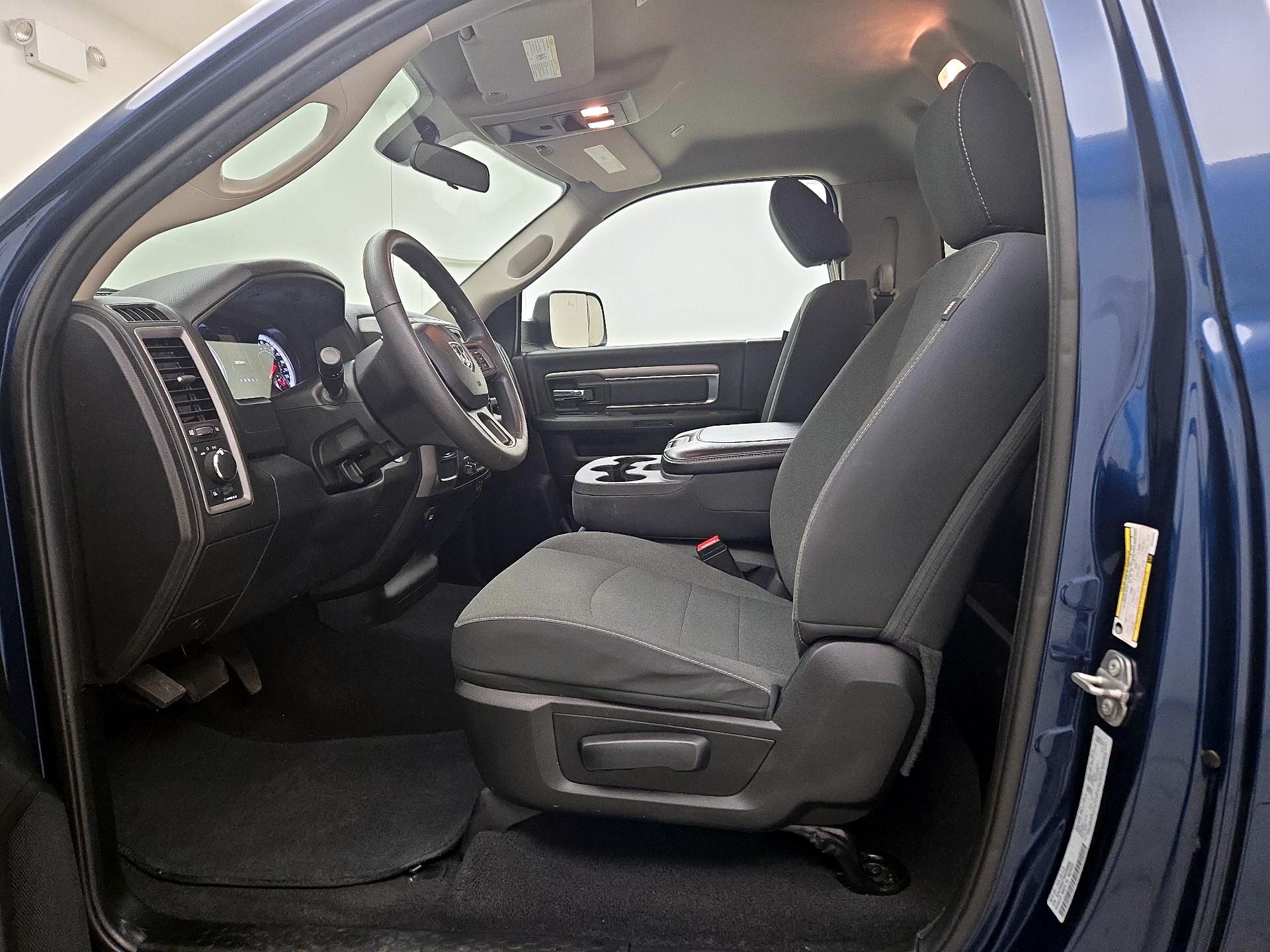 Thumbnail: 2022 RAM 1500 Classic - 11