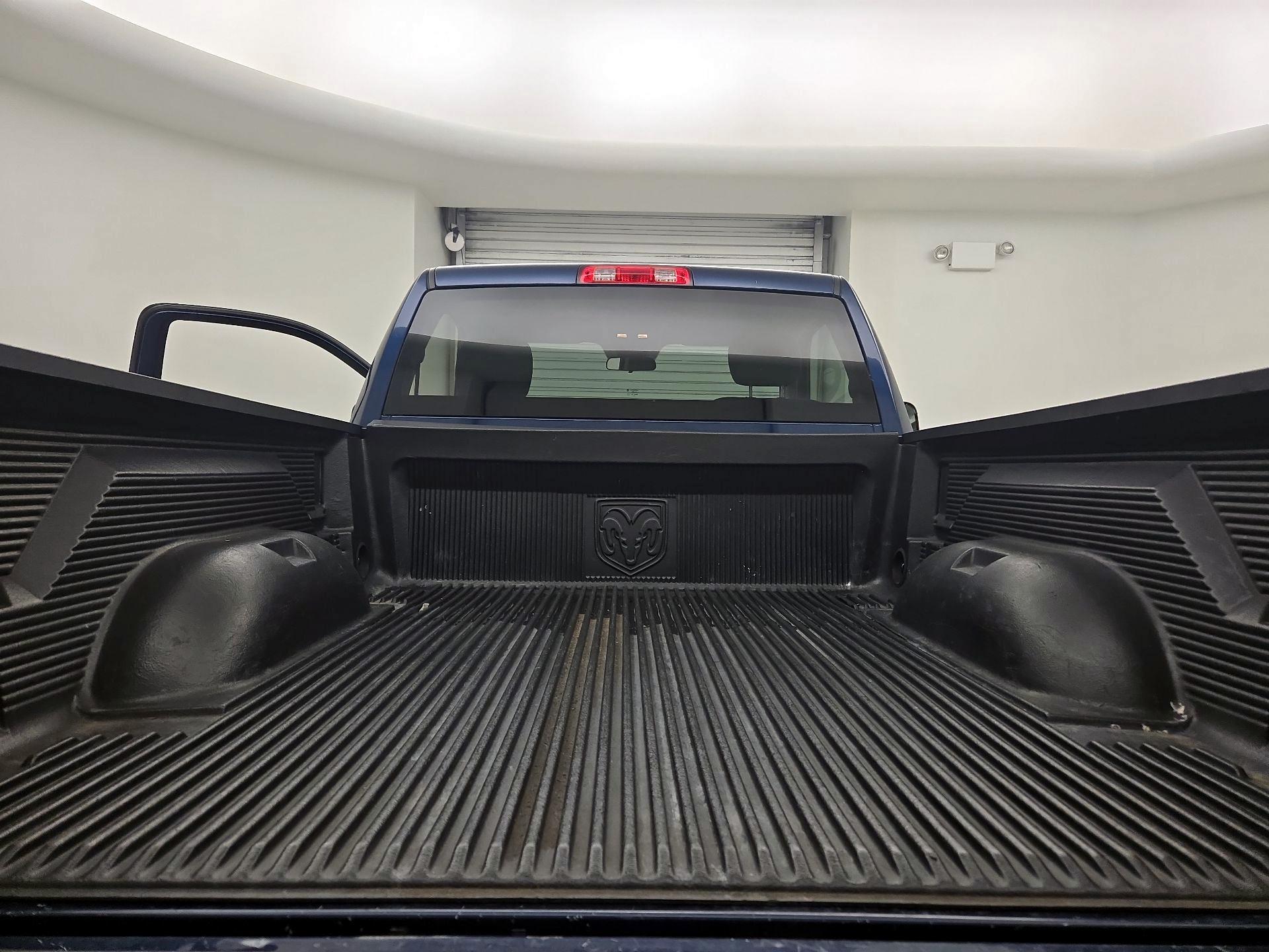Thumbnail: 2022 RAM 1500 Classic - 19