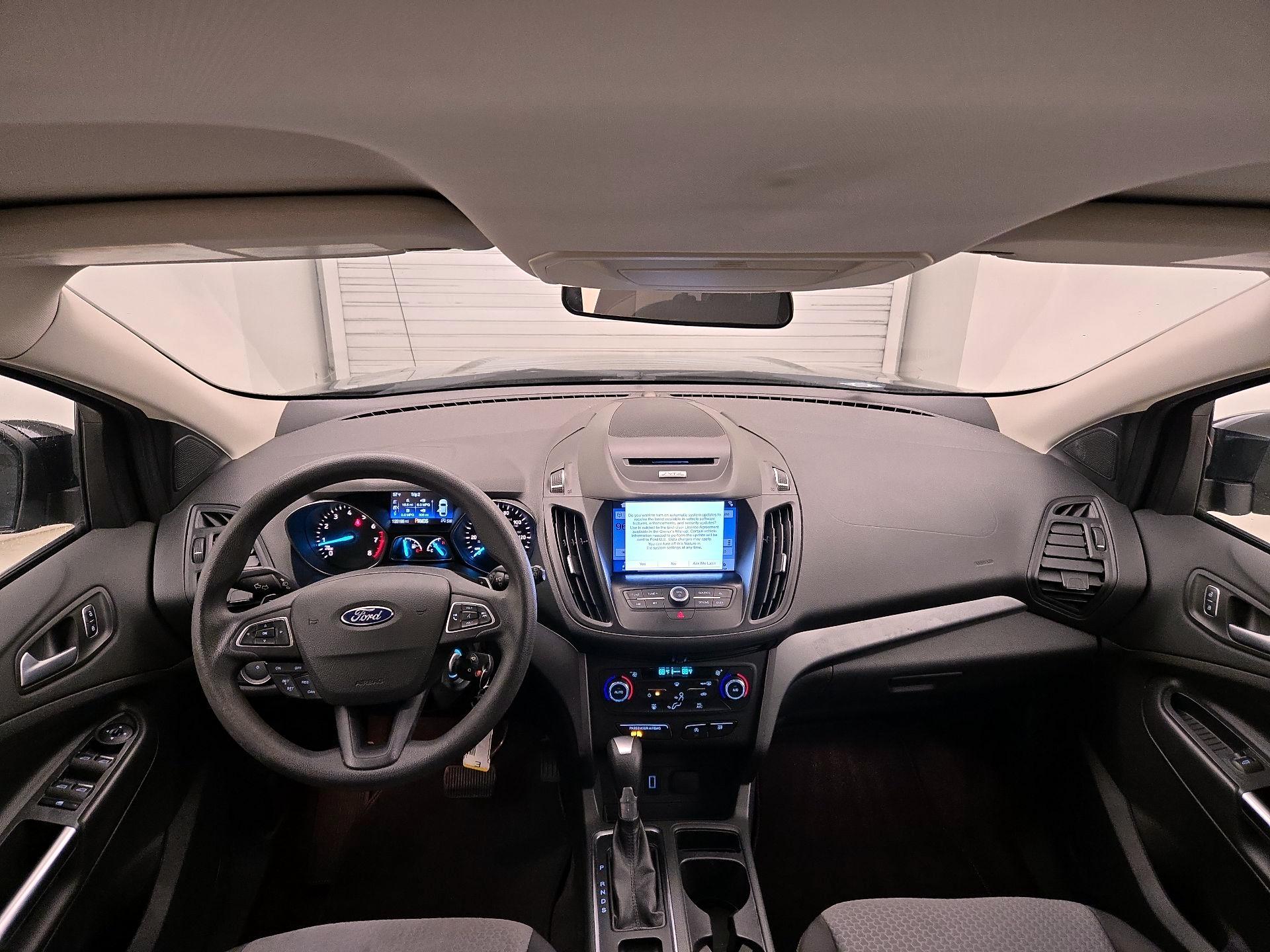 Thumbnail: 2017 Ford Escape - 9