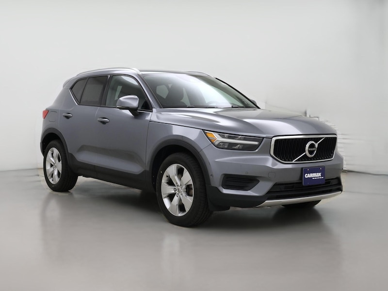 2019 Volvo XC40 T5 Momentum -
                  Hartford, CT