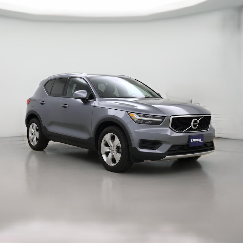 2019 Volvo XC40 T5 Momentum
