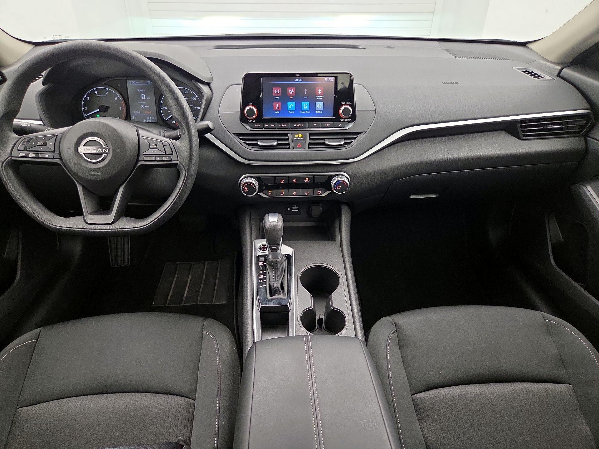 Thumbnail: 2023 Nissan Altima - 9