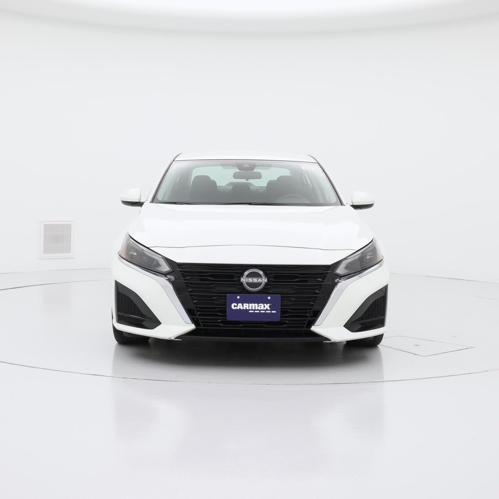 Thumbnail: 2023 Nissan Altima - 5