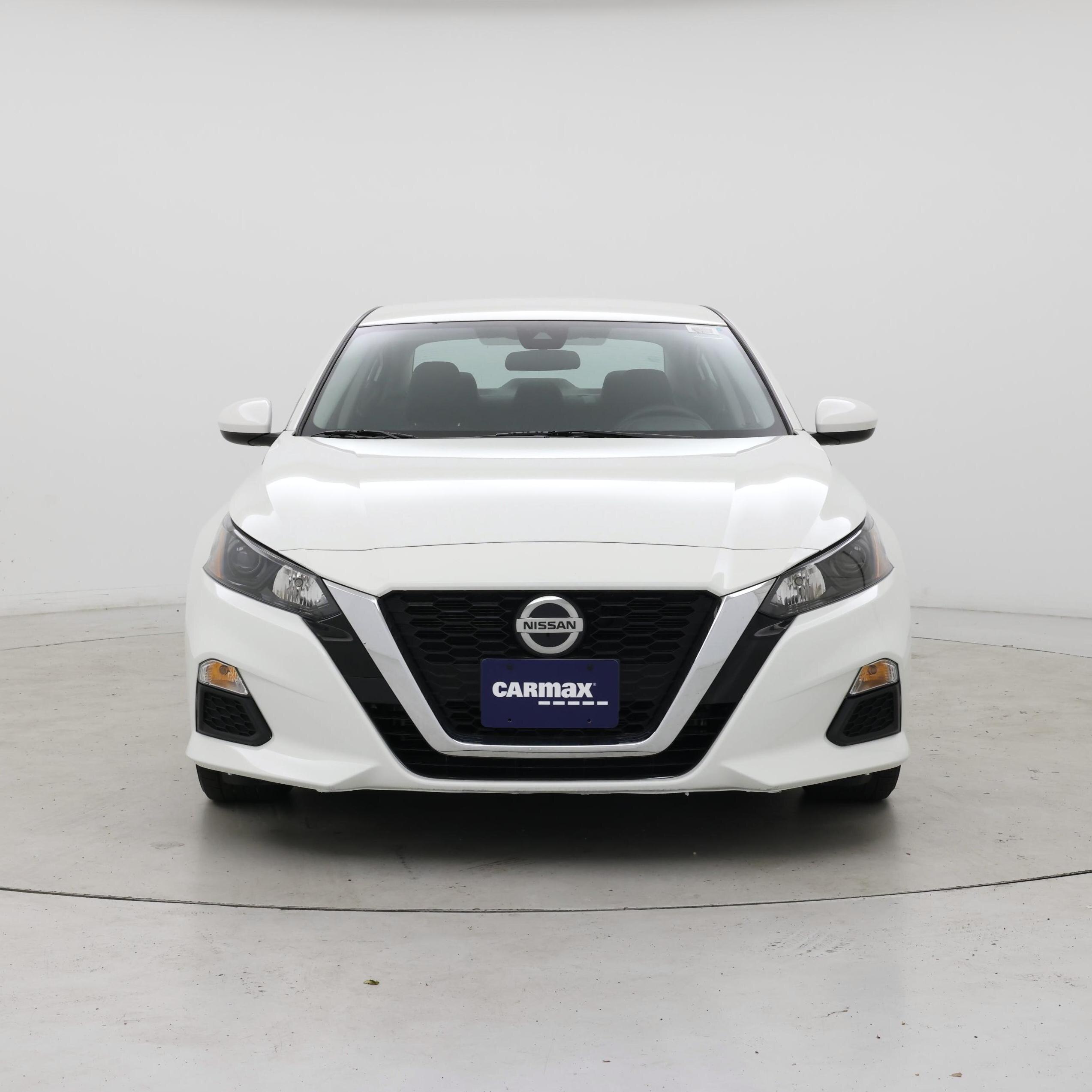 Thumbnail: 2022 Nissan Altima - 5