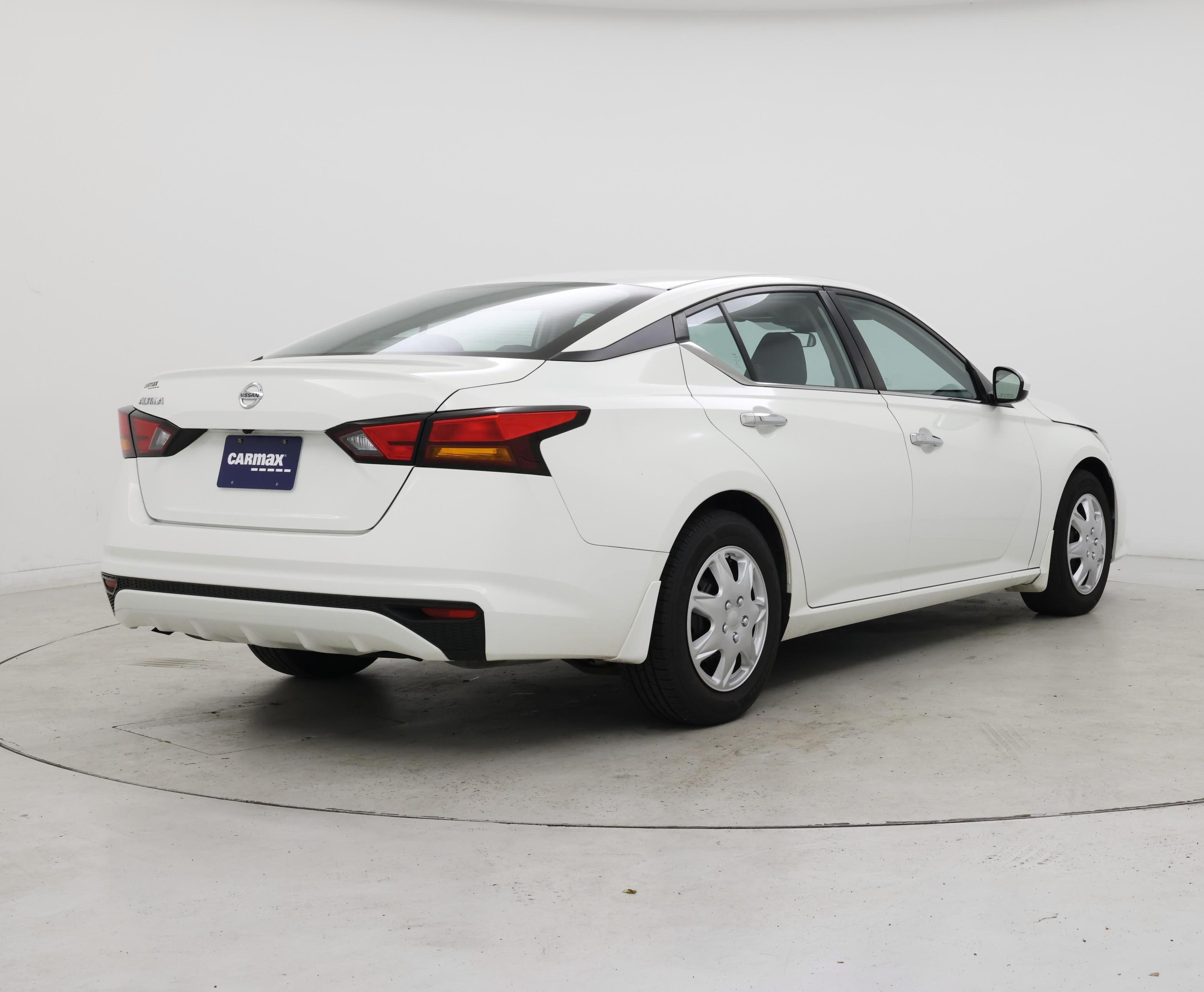 Thumbnail: 2022 Nissan Altima - 8