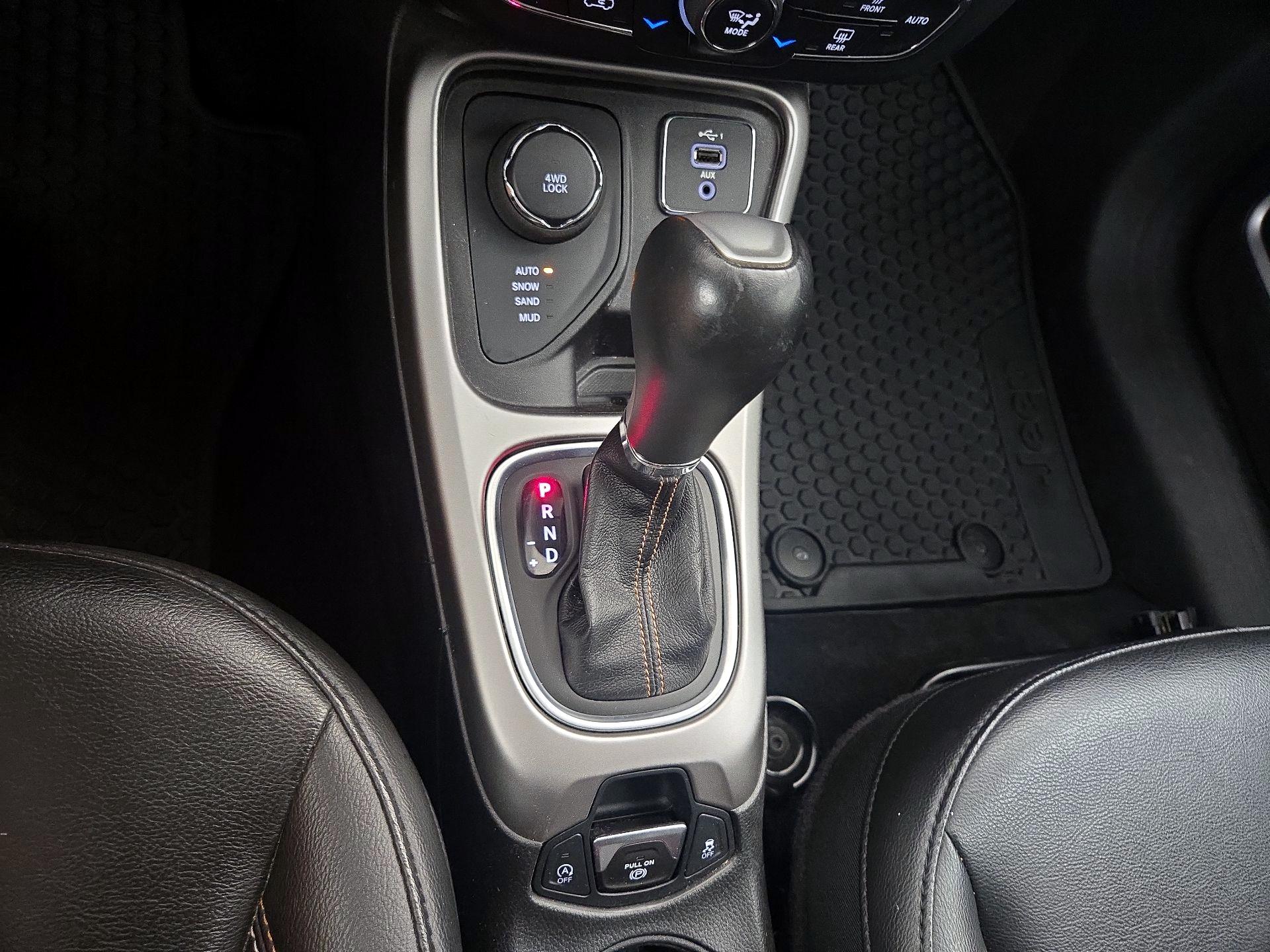 Thumbnail: 2020 Jeep Compass - 17
