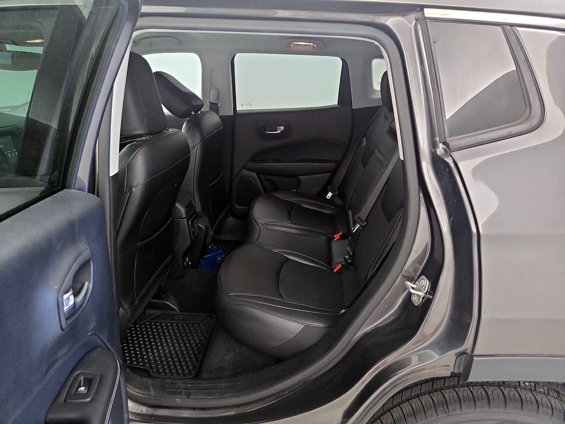 Thumbnail: 2020 Jeep Compass - 19
