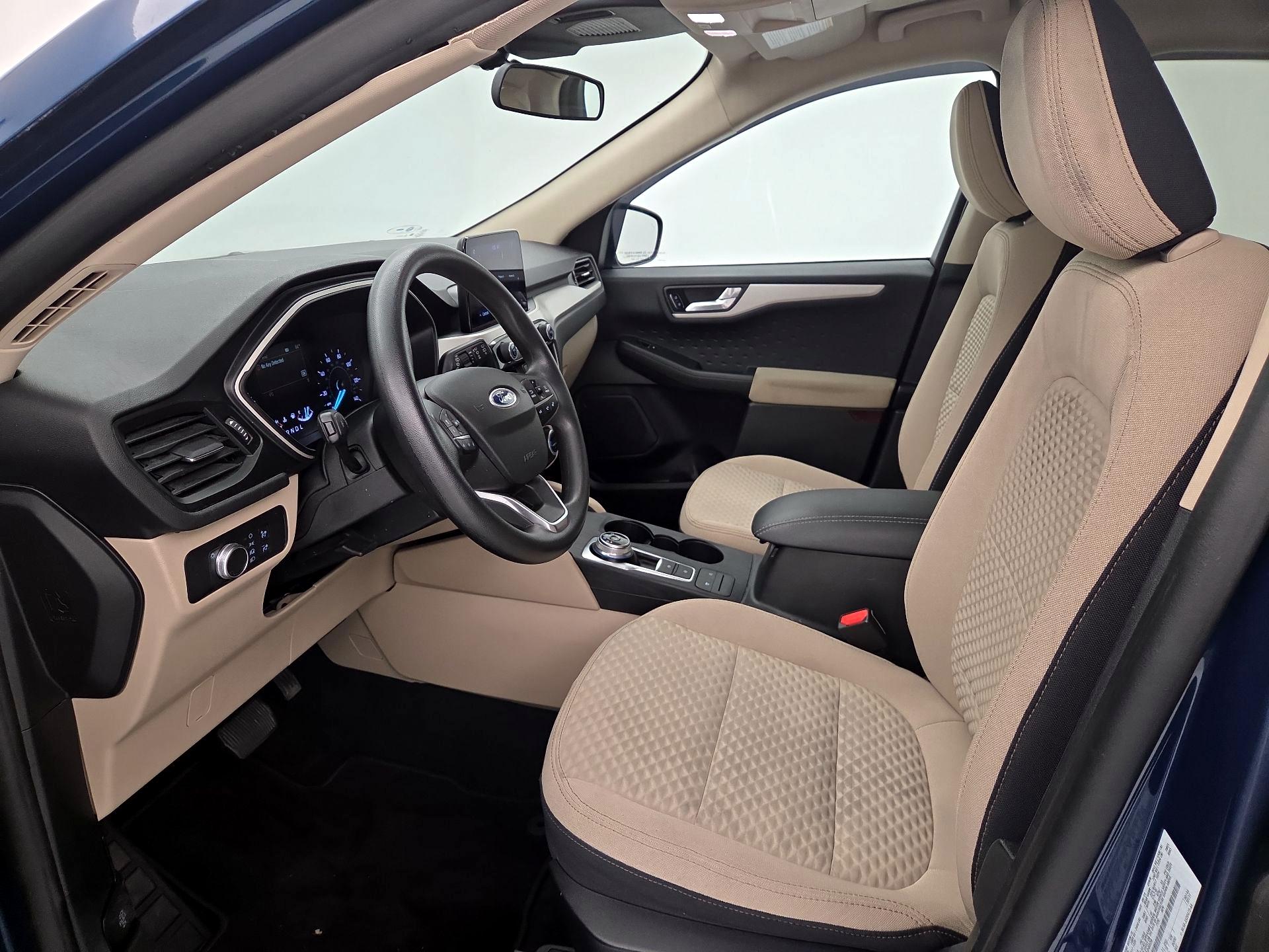 Thumbnail: 2020 Ford Escape - 11