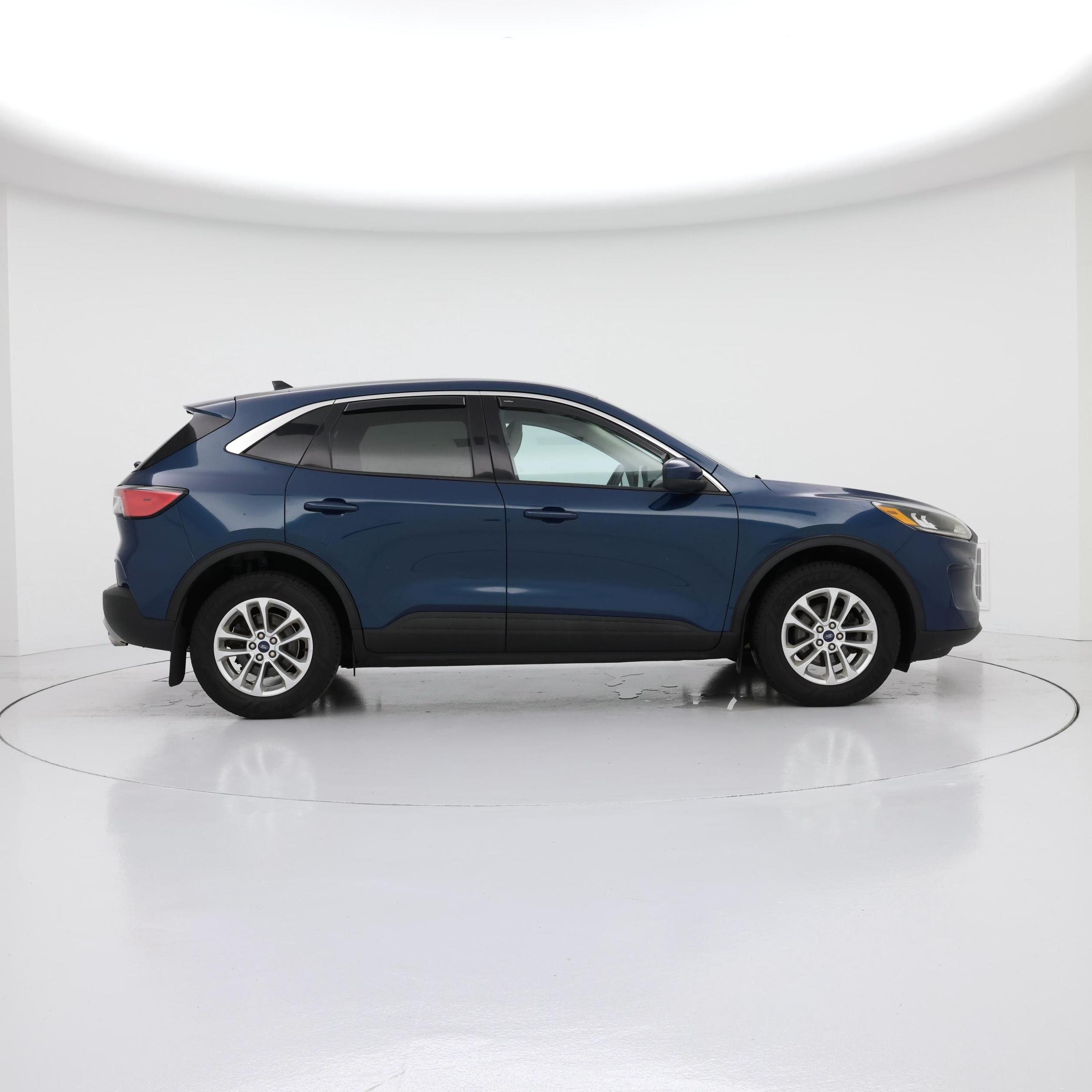 Thumbnail: 2020 Ford Escape - 7