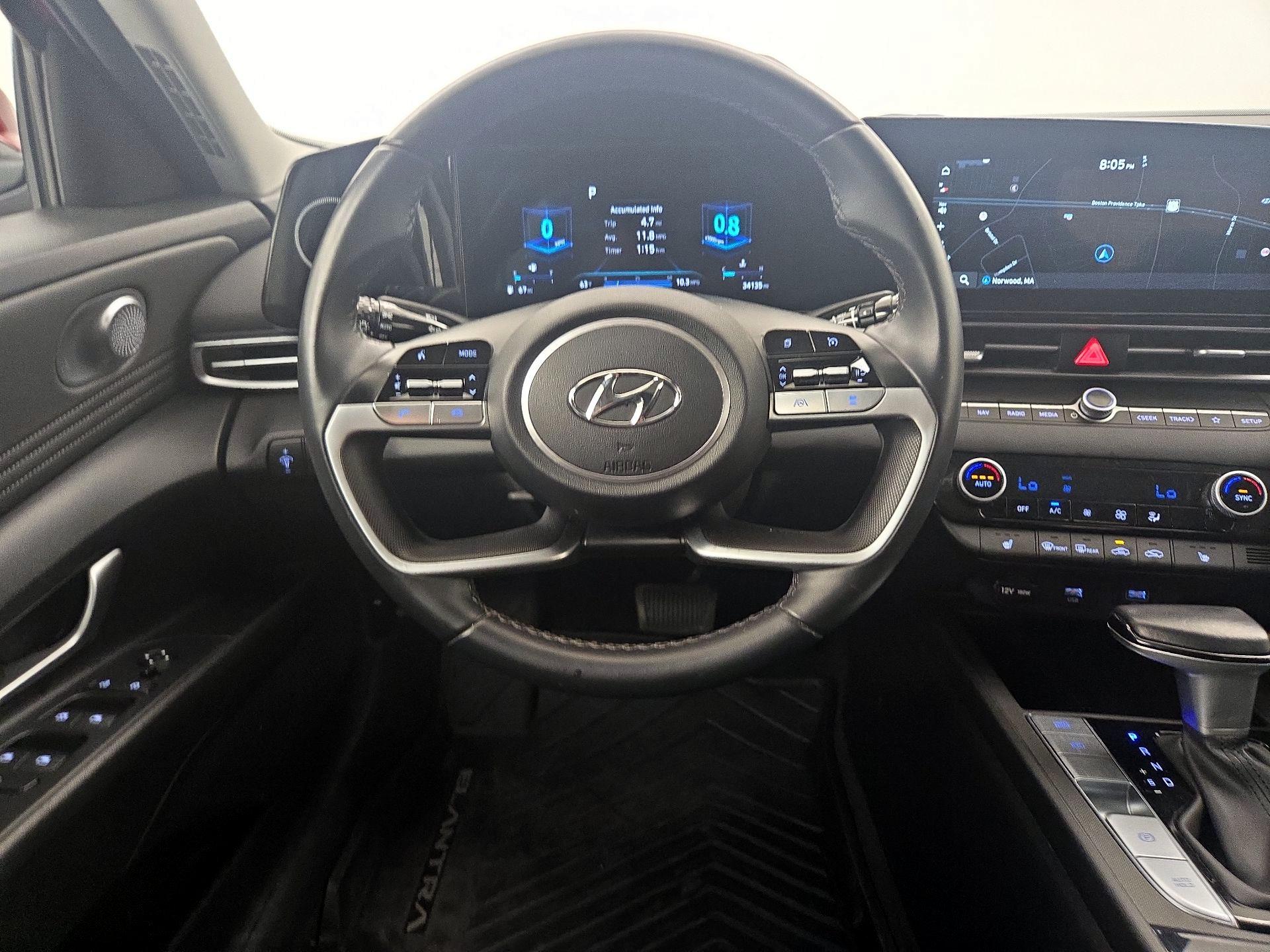 Thumbnail: 2023 Hyundai Elantra - 10