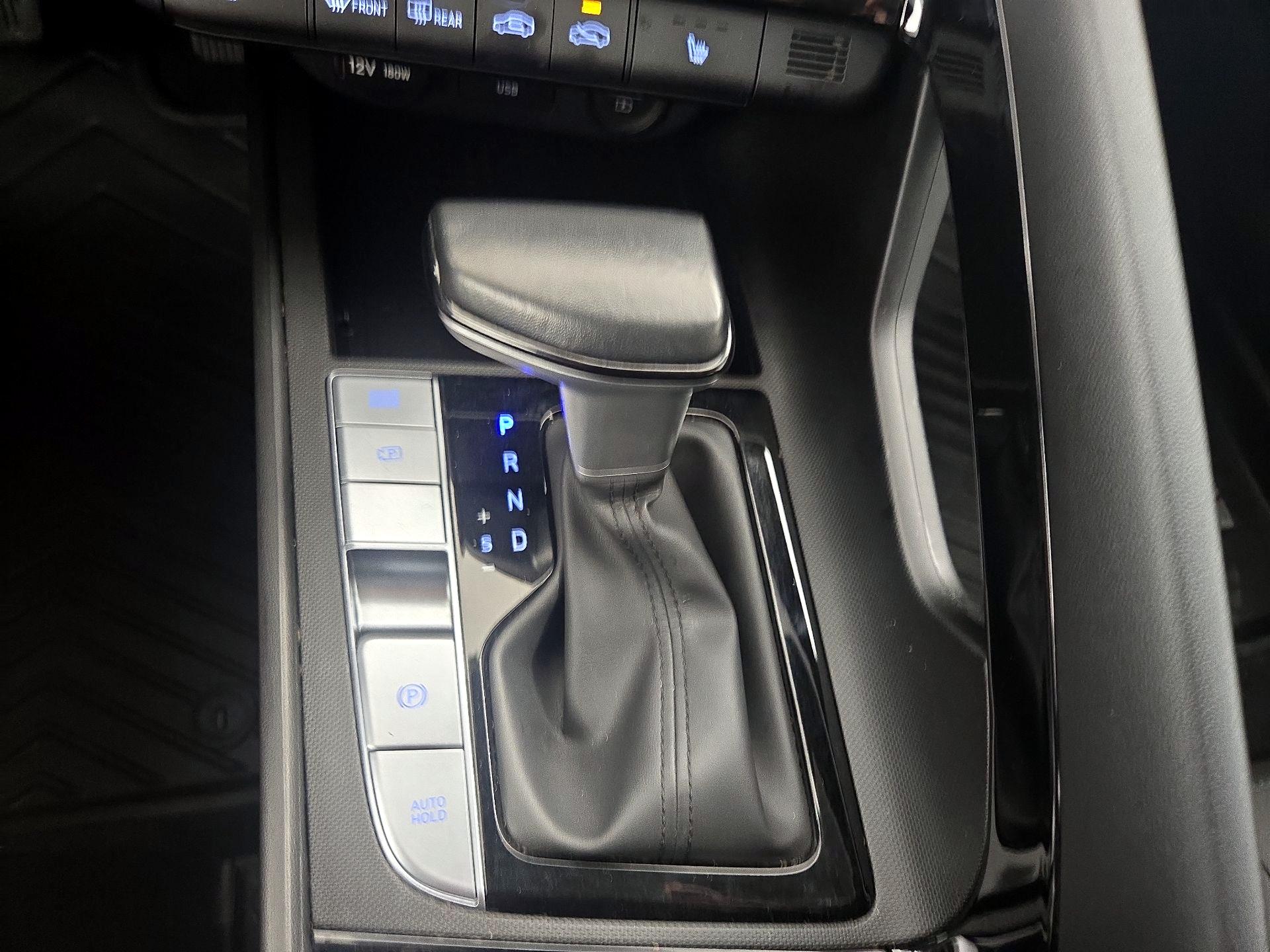 Thumbnail: 2023 Hyundai Elantra - 18