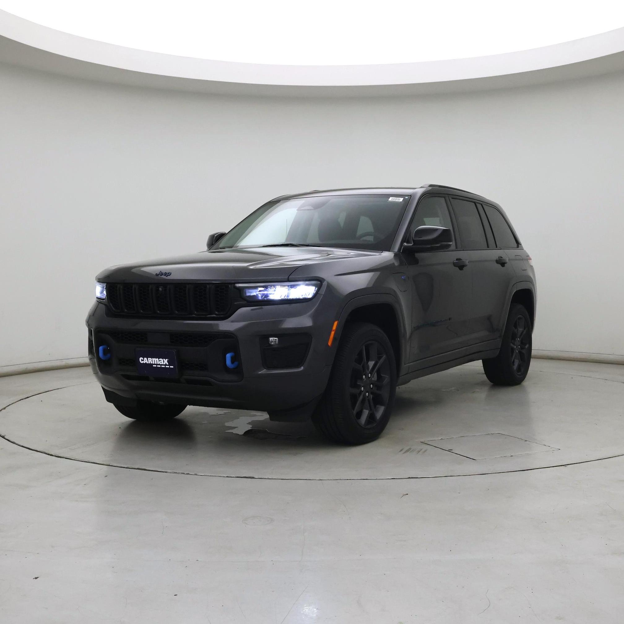 Thumbnail: 2023 Jeep Grand Cherokee - 4