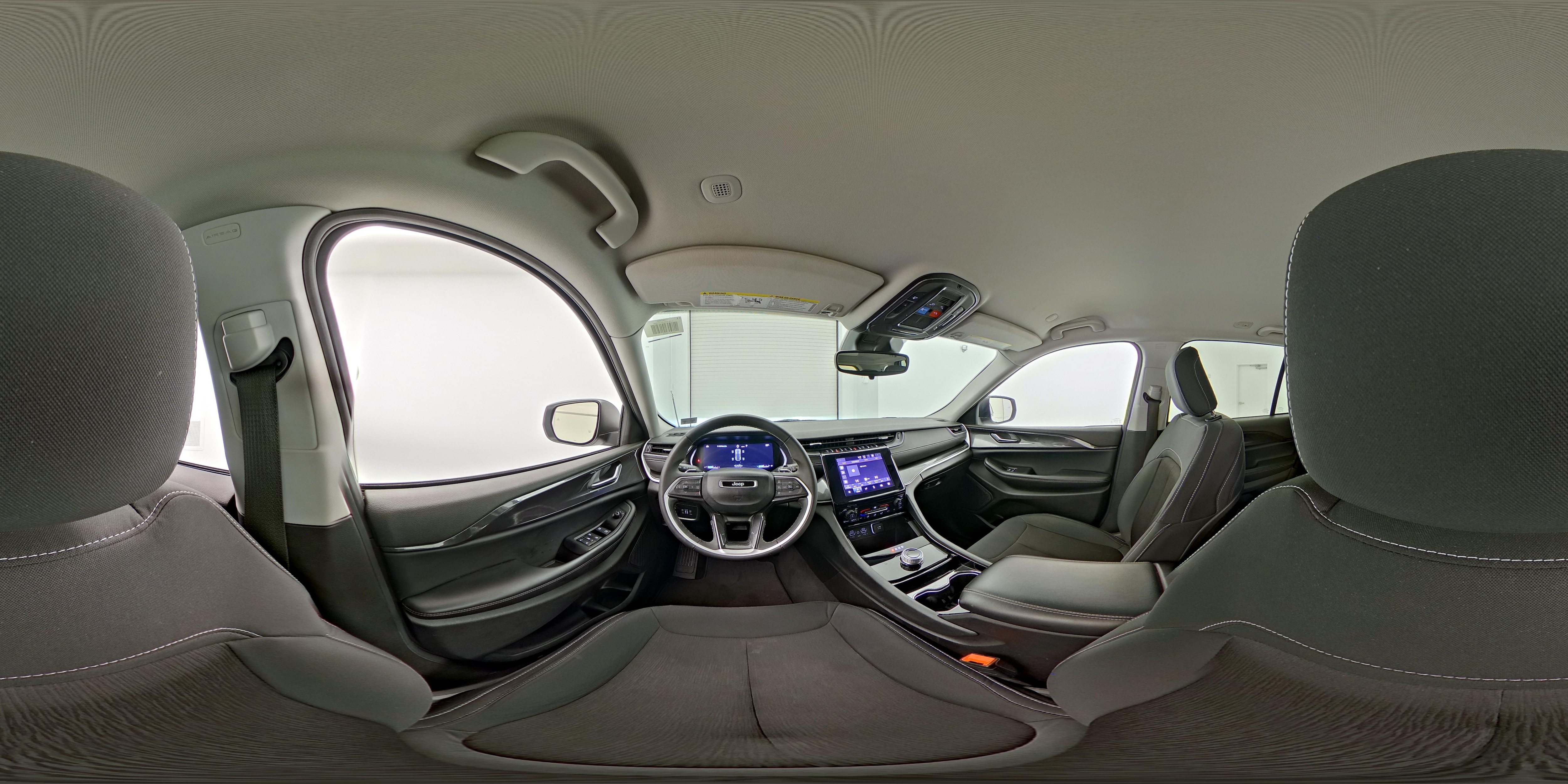 2023 Jeep Grand Cherokee Laredo - Photo 26