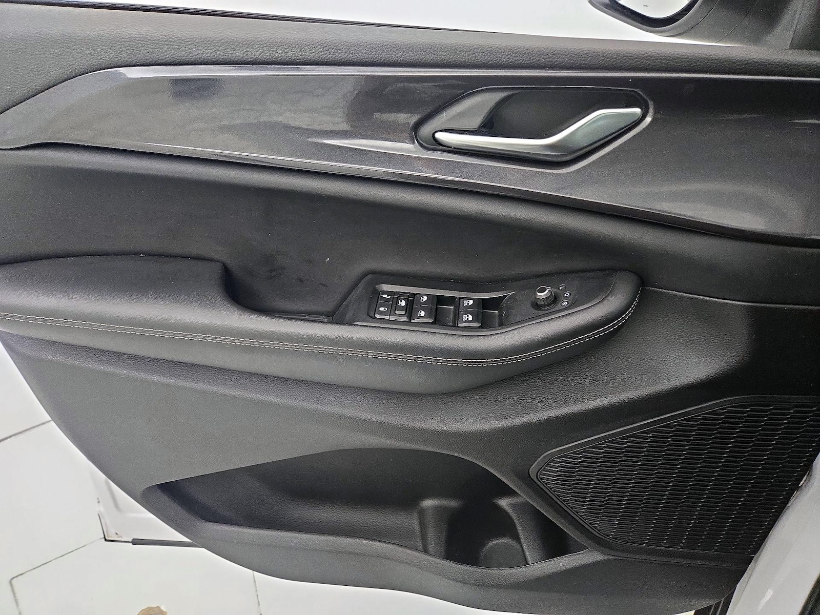2023 Jeep Grand Cherokee Laredo - Photo 13
