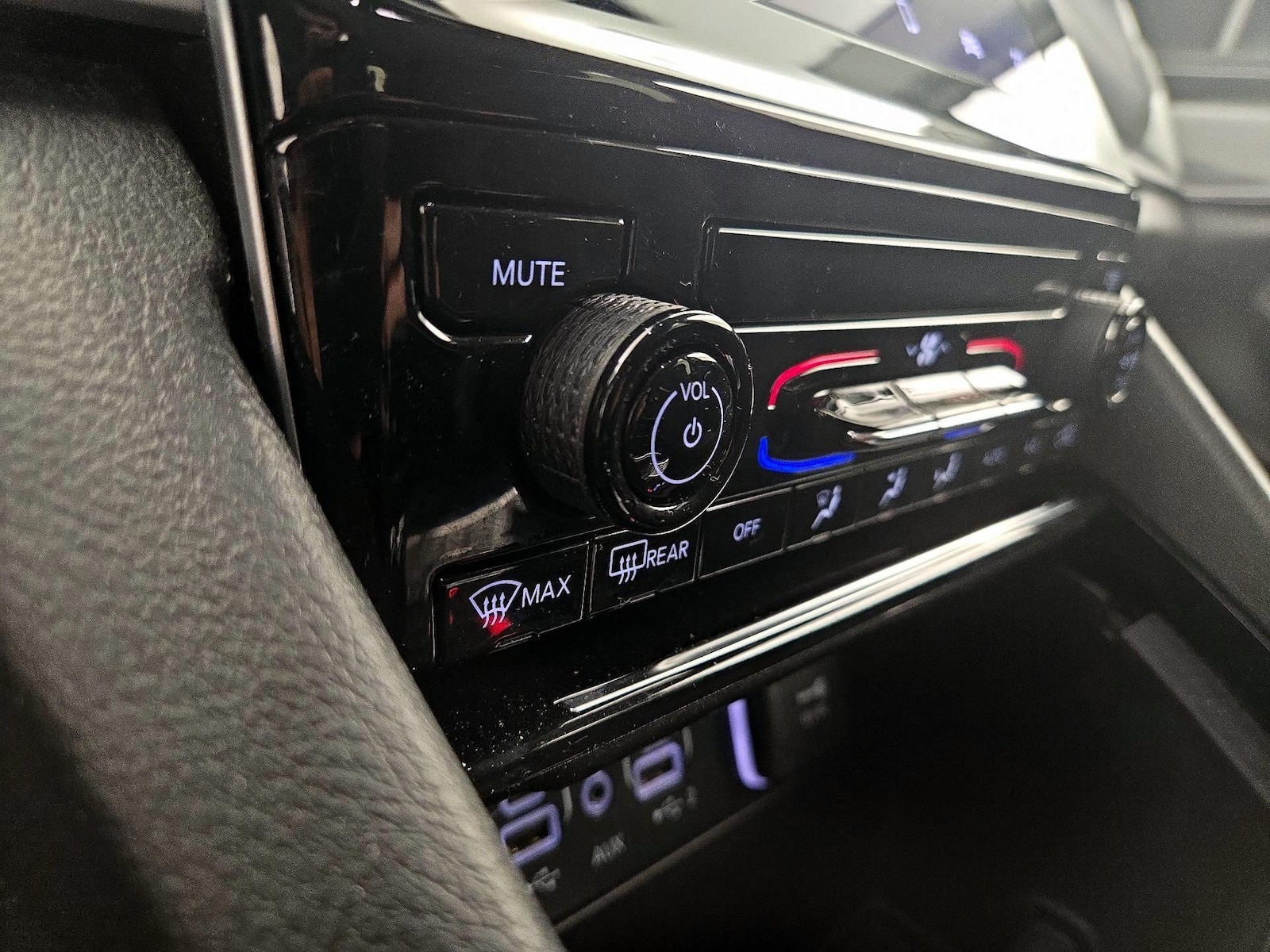 2023 Jeep Grand Cherokee Laredo - Photo 17