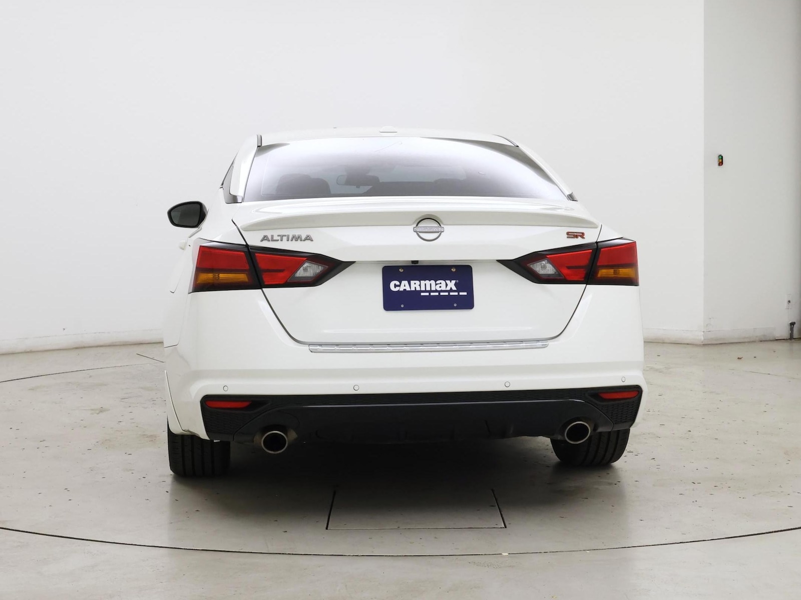 2023 Nissan Altima SR - Photo 7