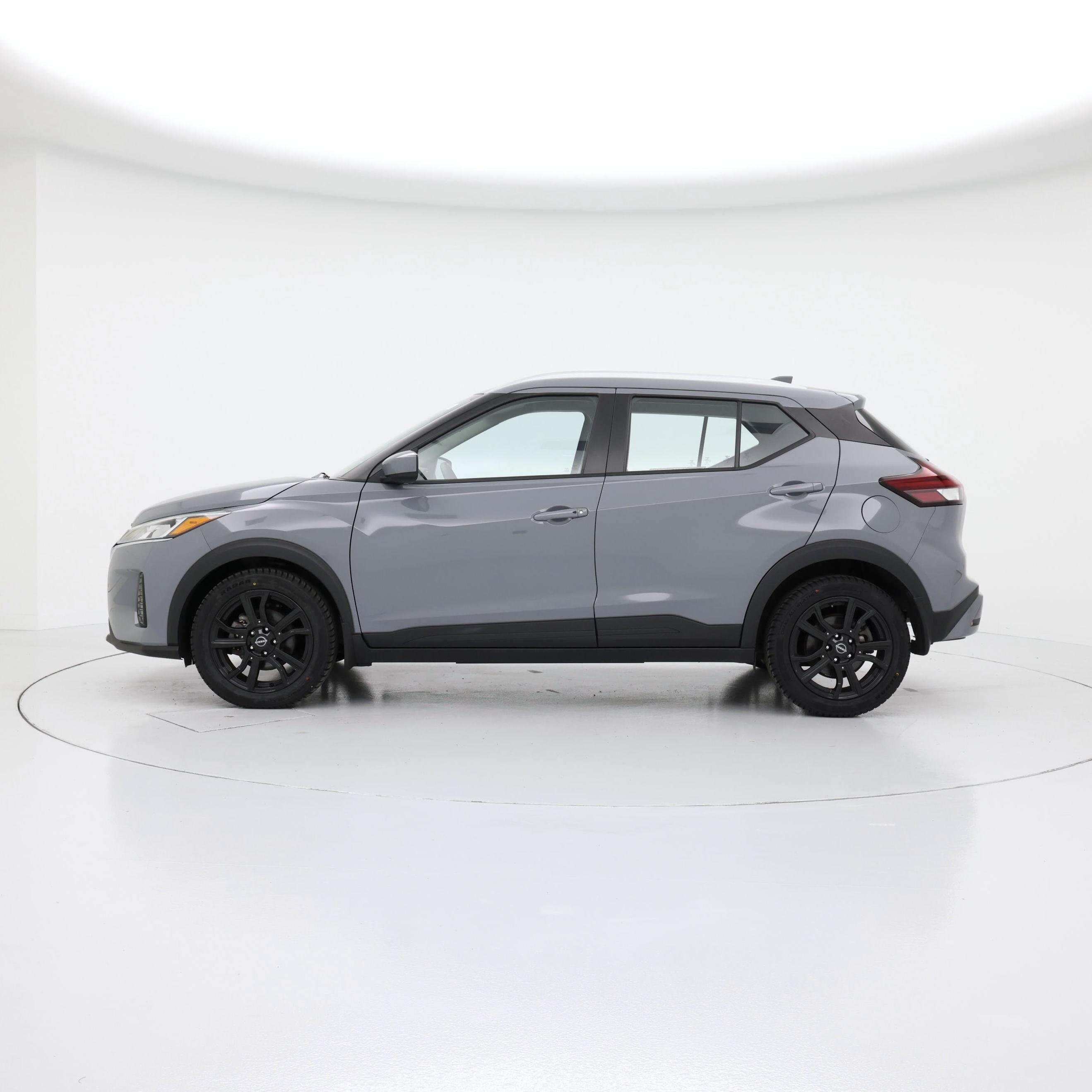 Thumbnail: 2023 Nissan Kicks - 3