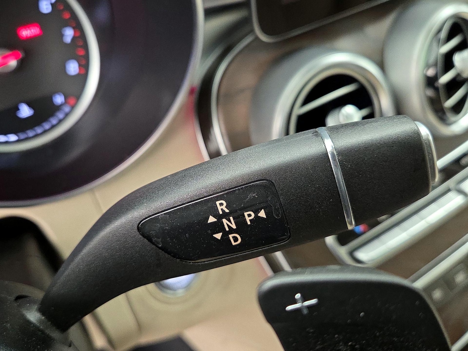 2021 Mercedes-Benz GLC GLC300 - Photo 19
