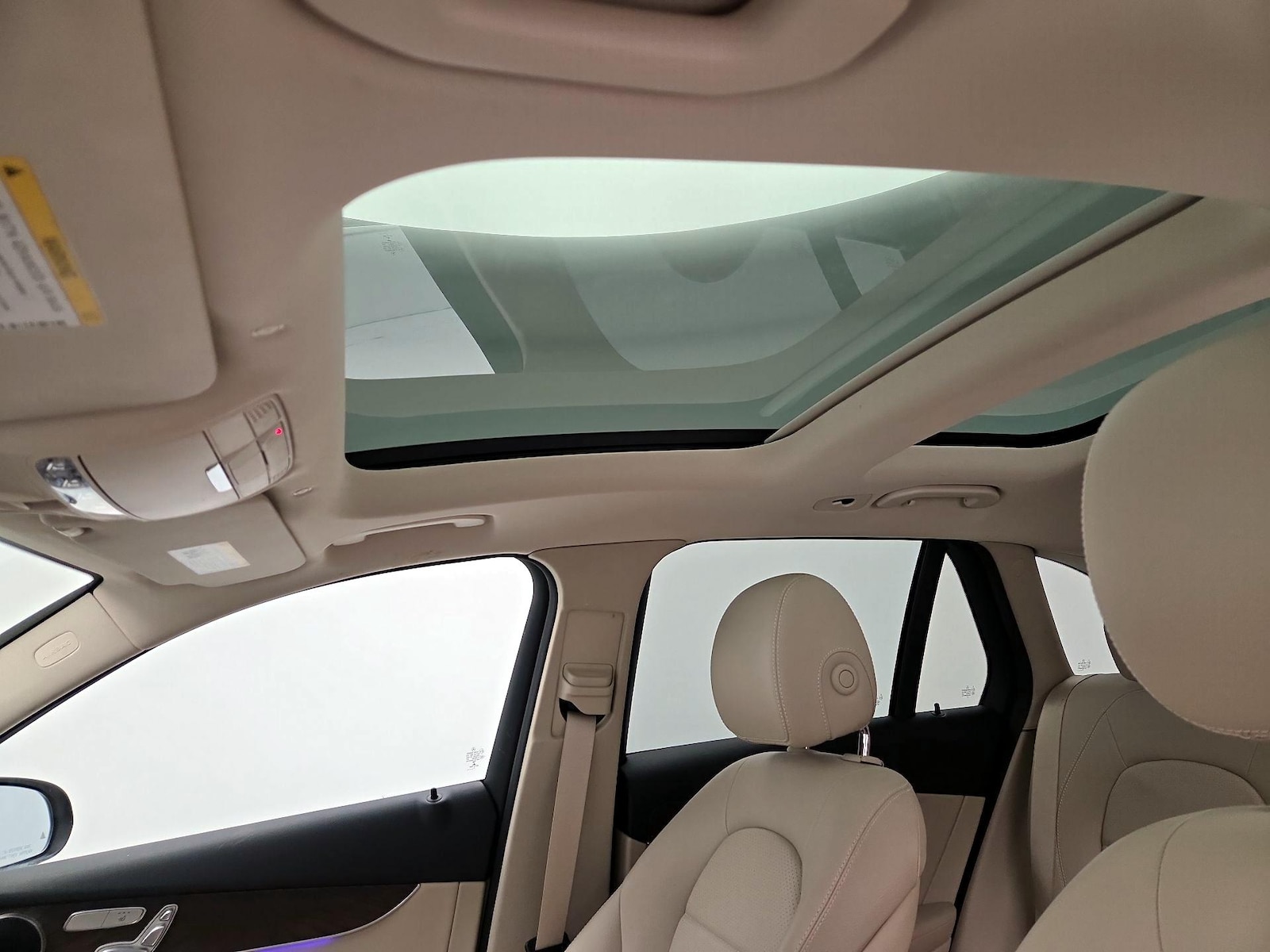 2021 Mercedes-Benz GLC GLC300 - Photo 21
