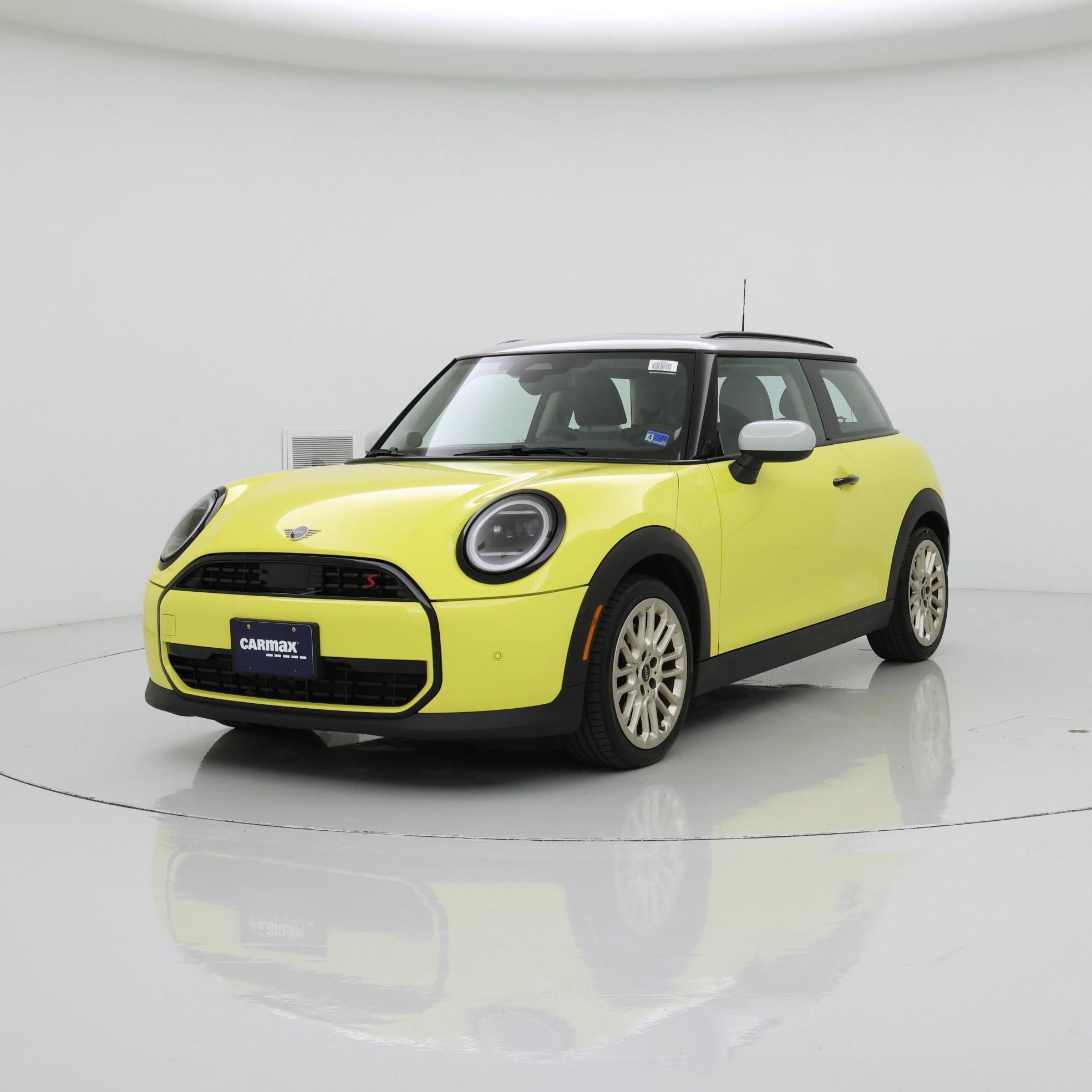 Thumbnail: 2025 MINI Cooper Hardtop - 4