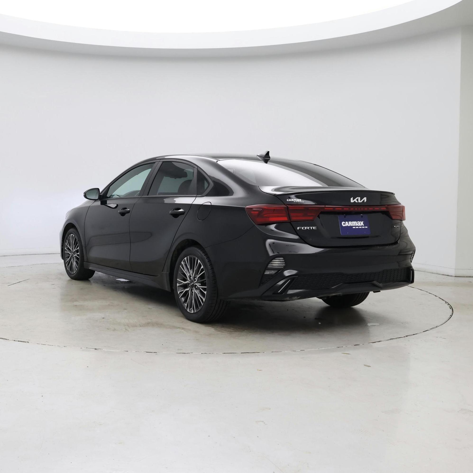 Thumbnail: 2022 Kia Forte - 2