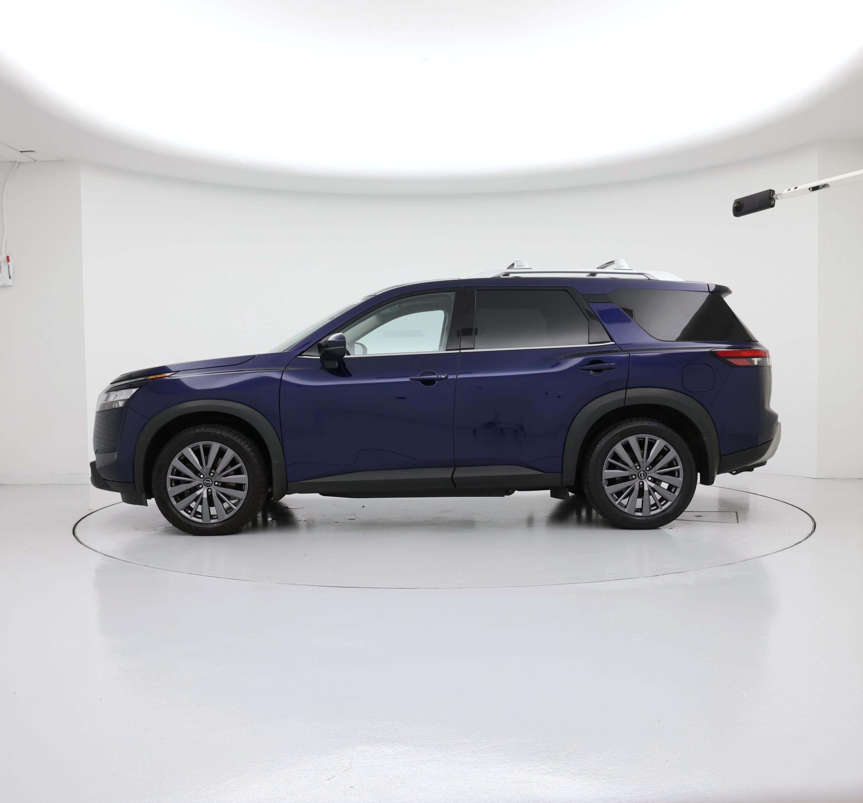 Thumbnail: 2023 Nissan Pathfinder - 3