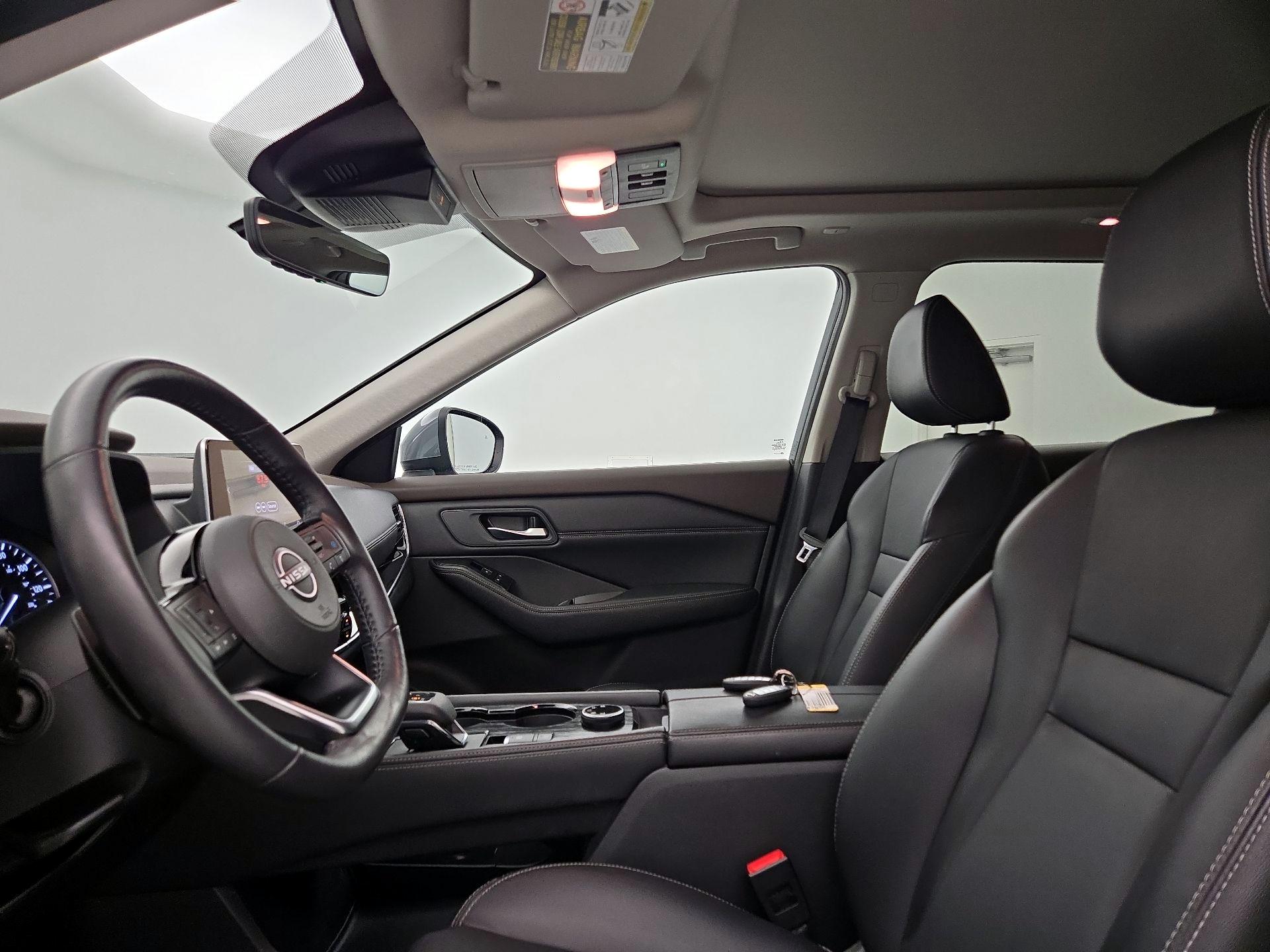 Thumbnail: 2022 Nissan Rogue - 19