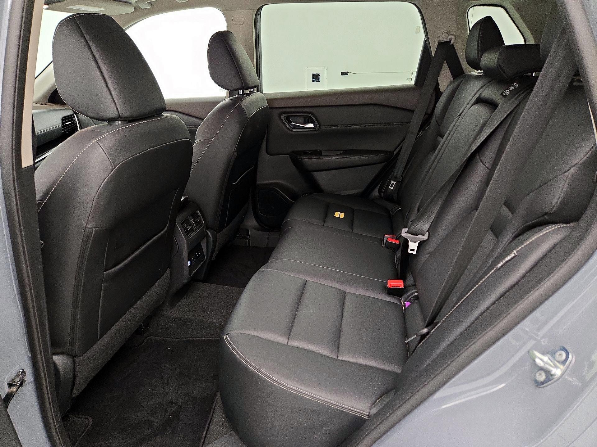 Thumbnail: 2022 Nissan Rogue - 20