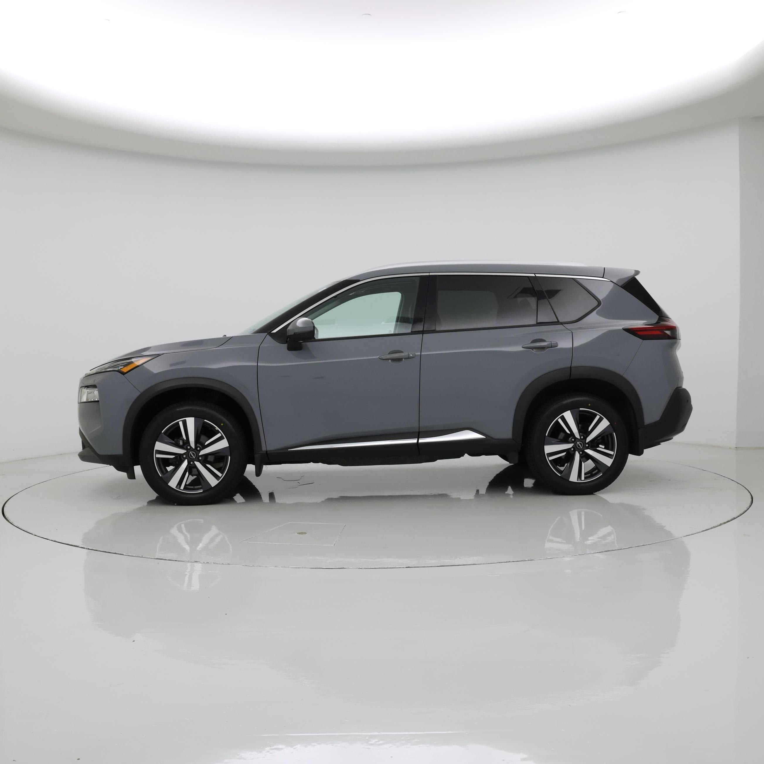Thumbnail: 2022 Nissan Rogue - 3