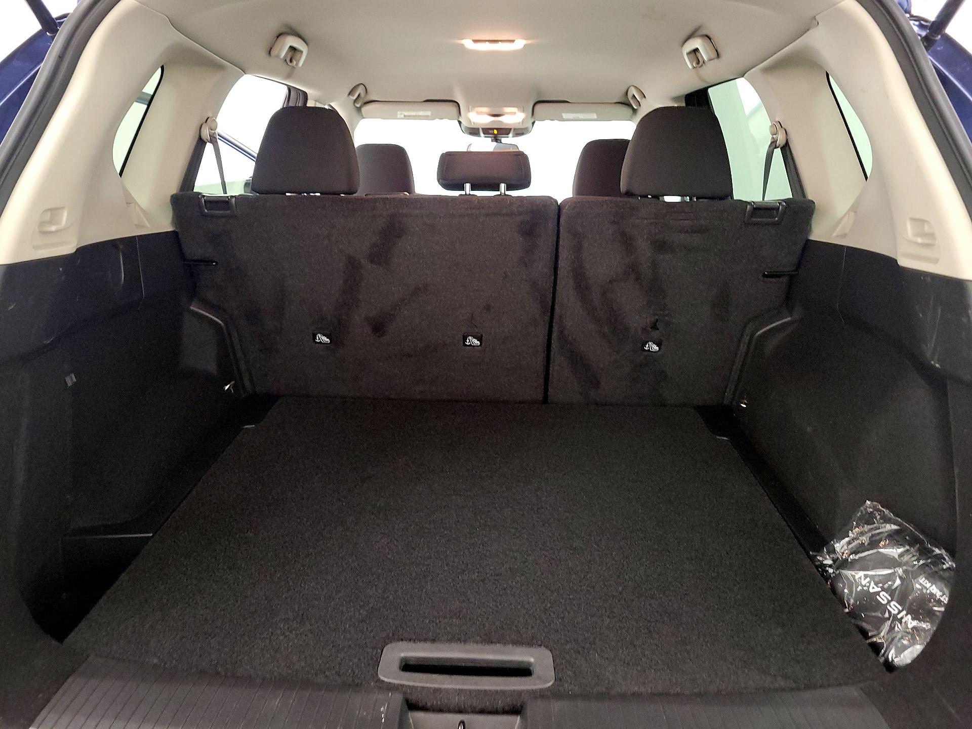 Thumbnail: 2023 Nissan Rogue - 20