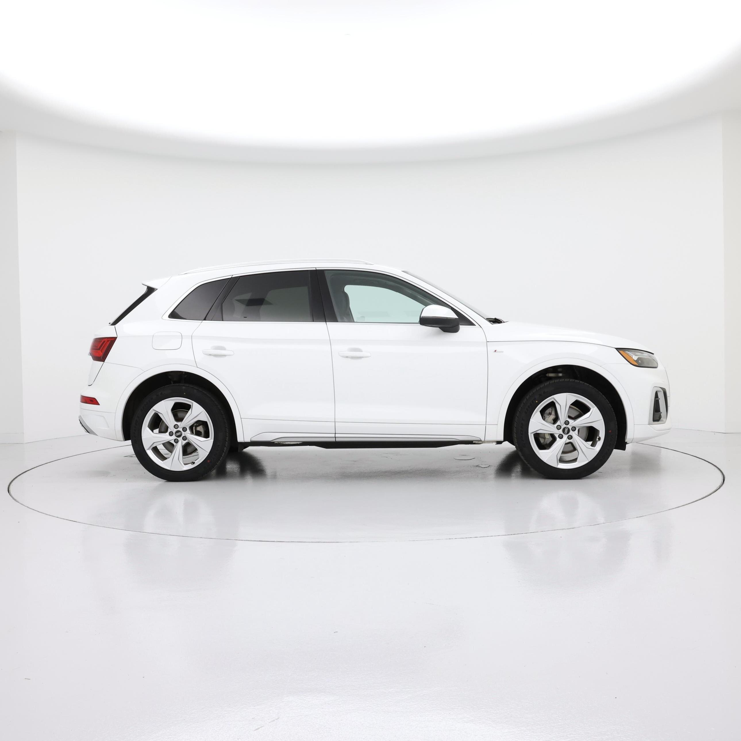 Thumbnail: 2022 Audi Q5 - 7