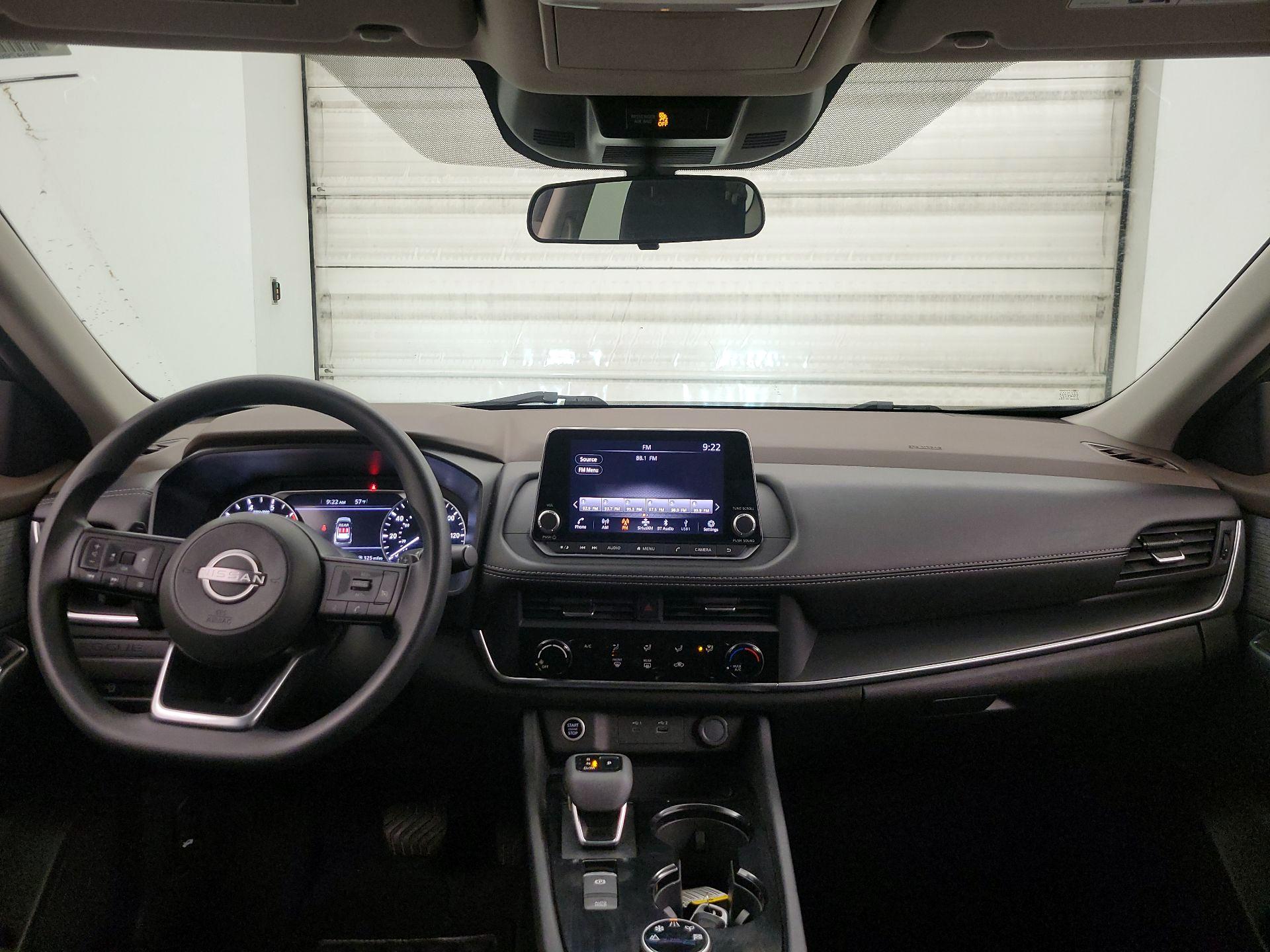 Thumbnail: 2023 Nissan Rogue - 9