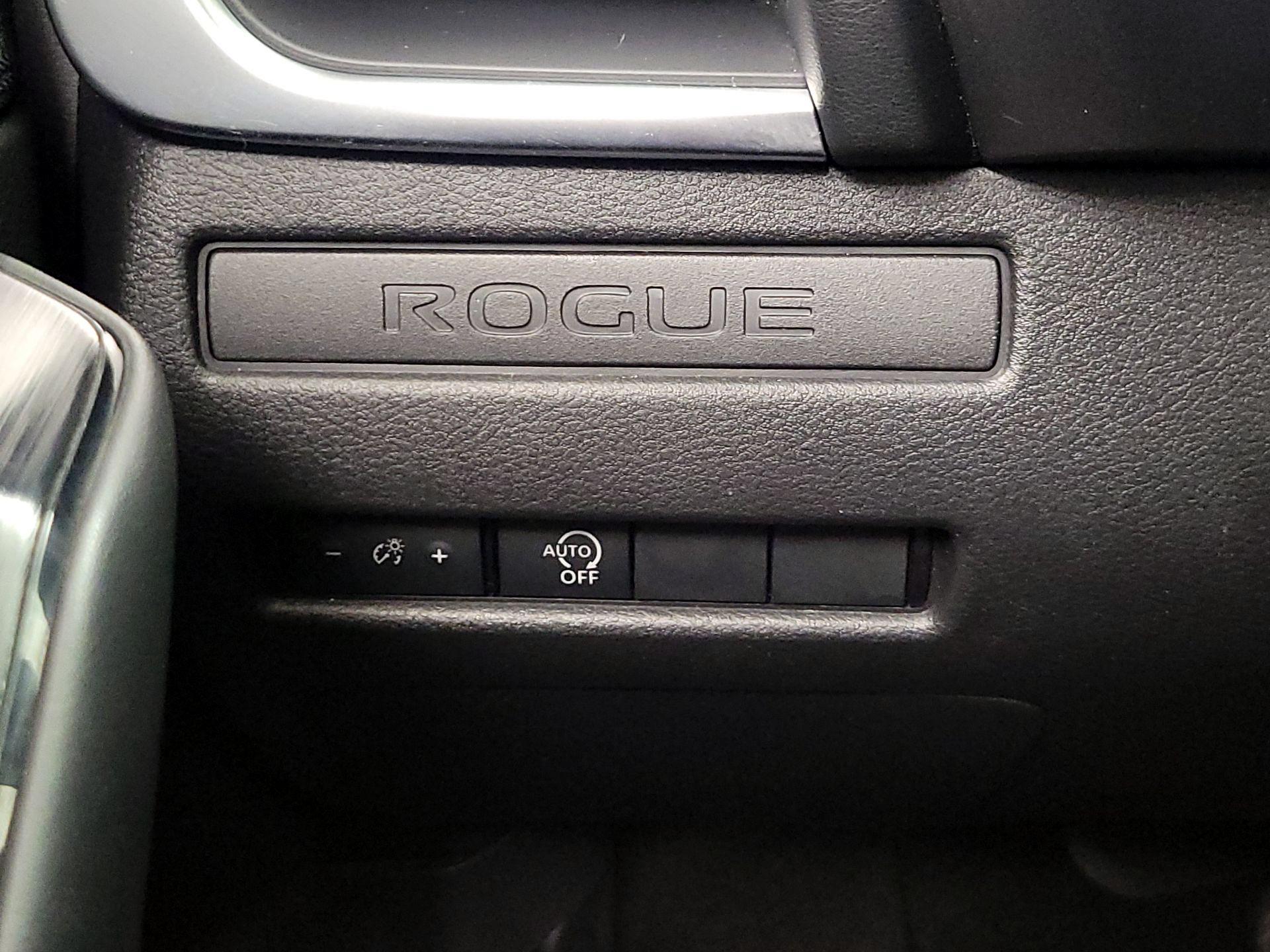 Thumbnail: 2023 Nissan Rogue - 13