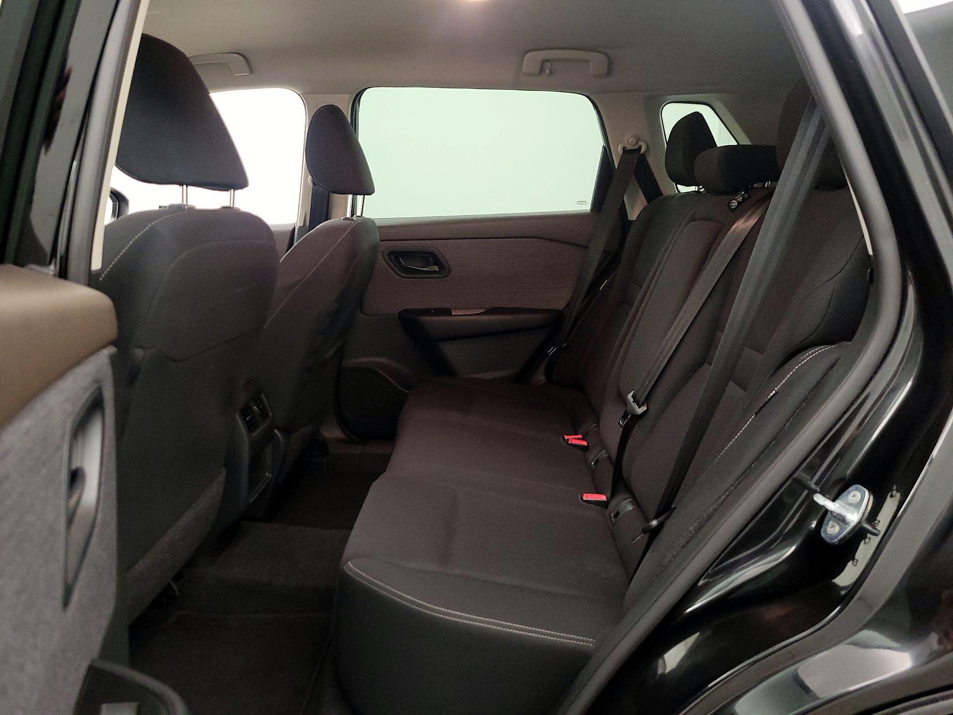 Thumbnail: 2023 Nissan Rogue - 19