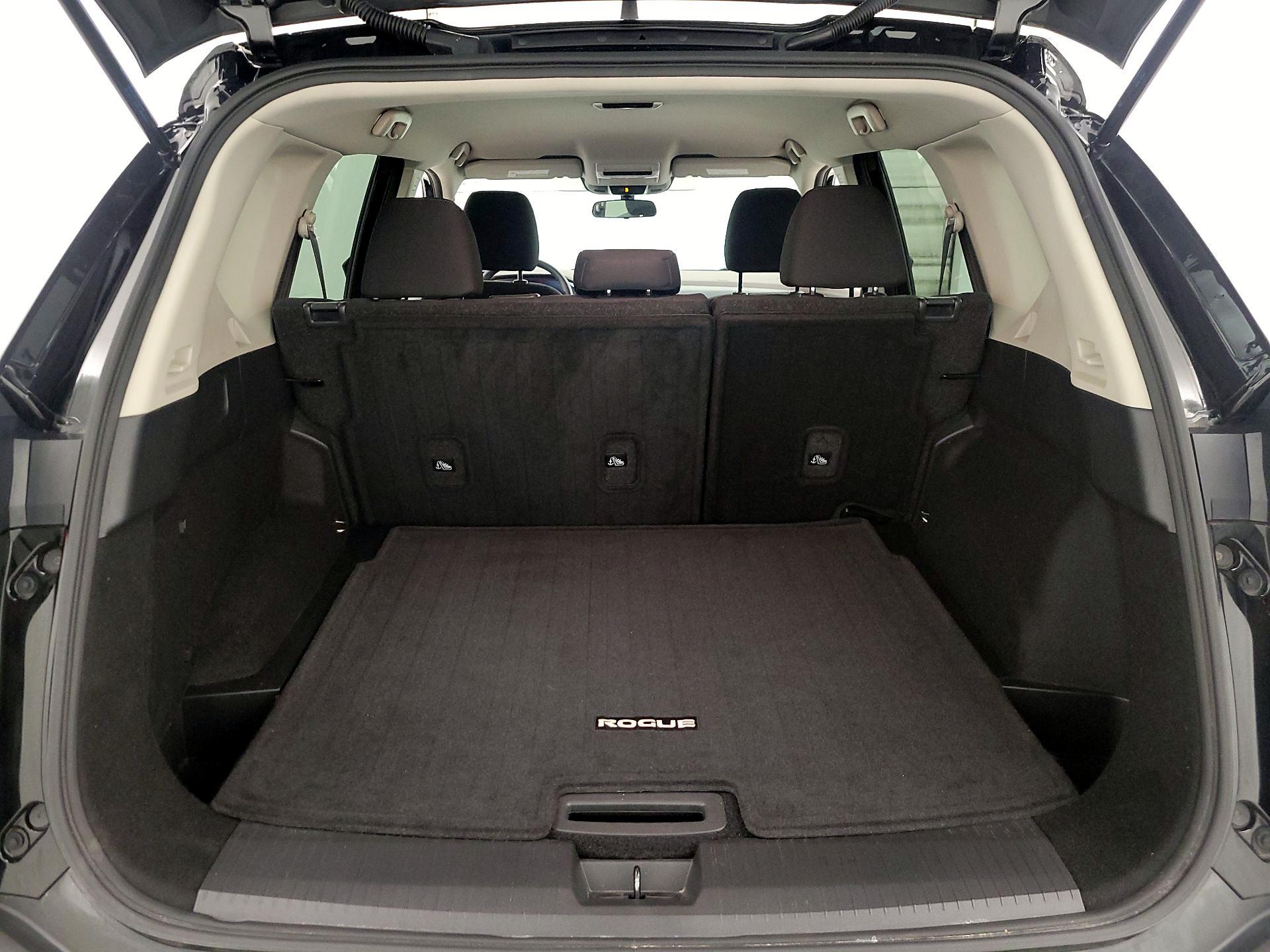 Thumbnail: 2023 Nissan Rogue - 20